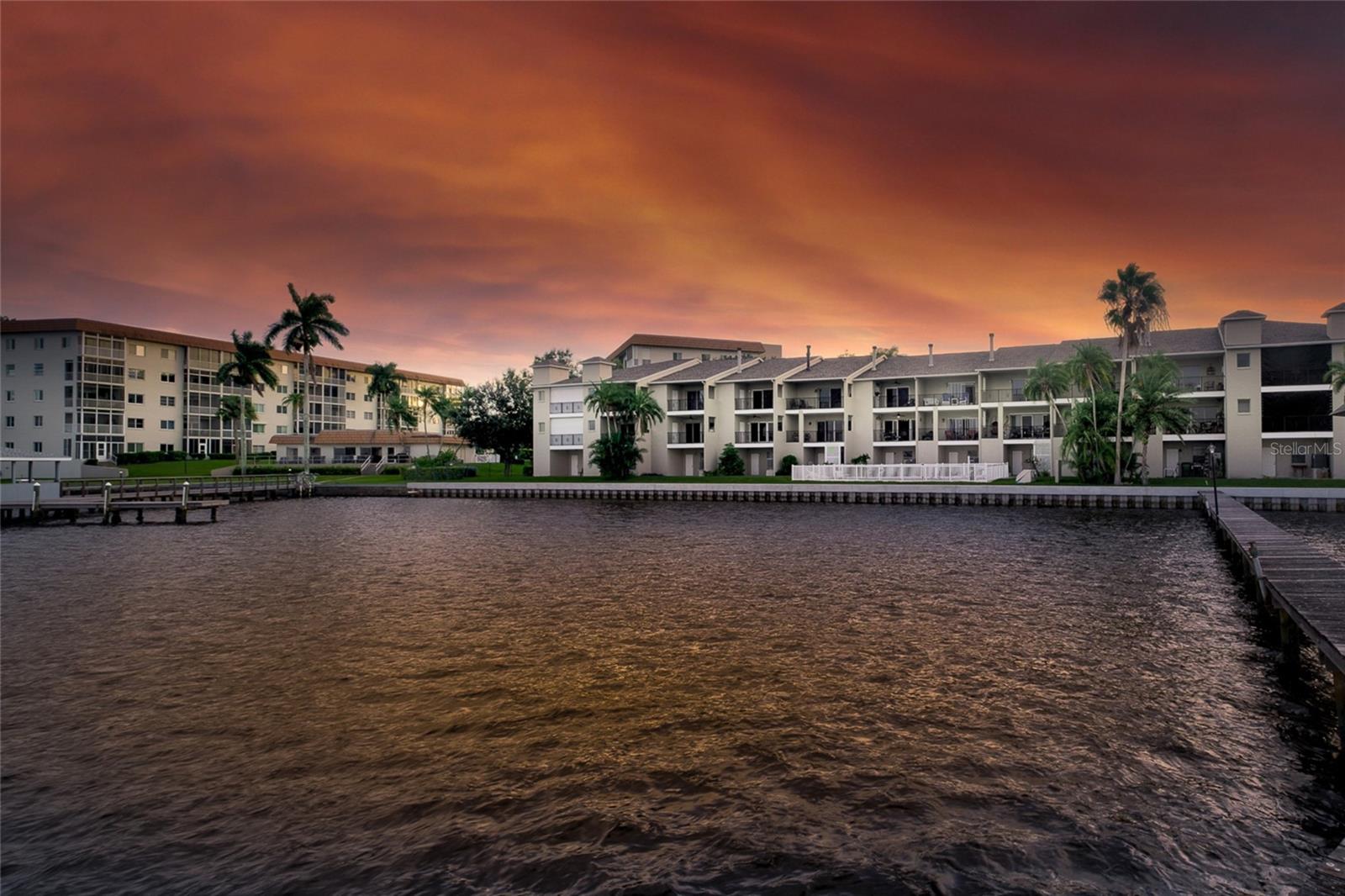 1706 POINT PLEASANT AVE W