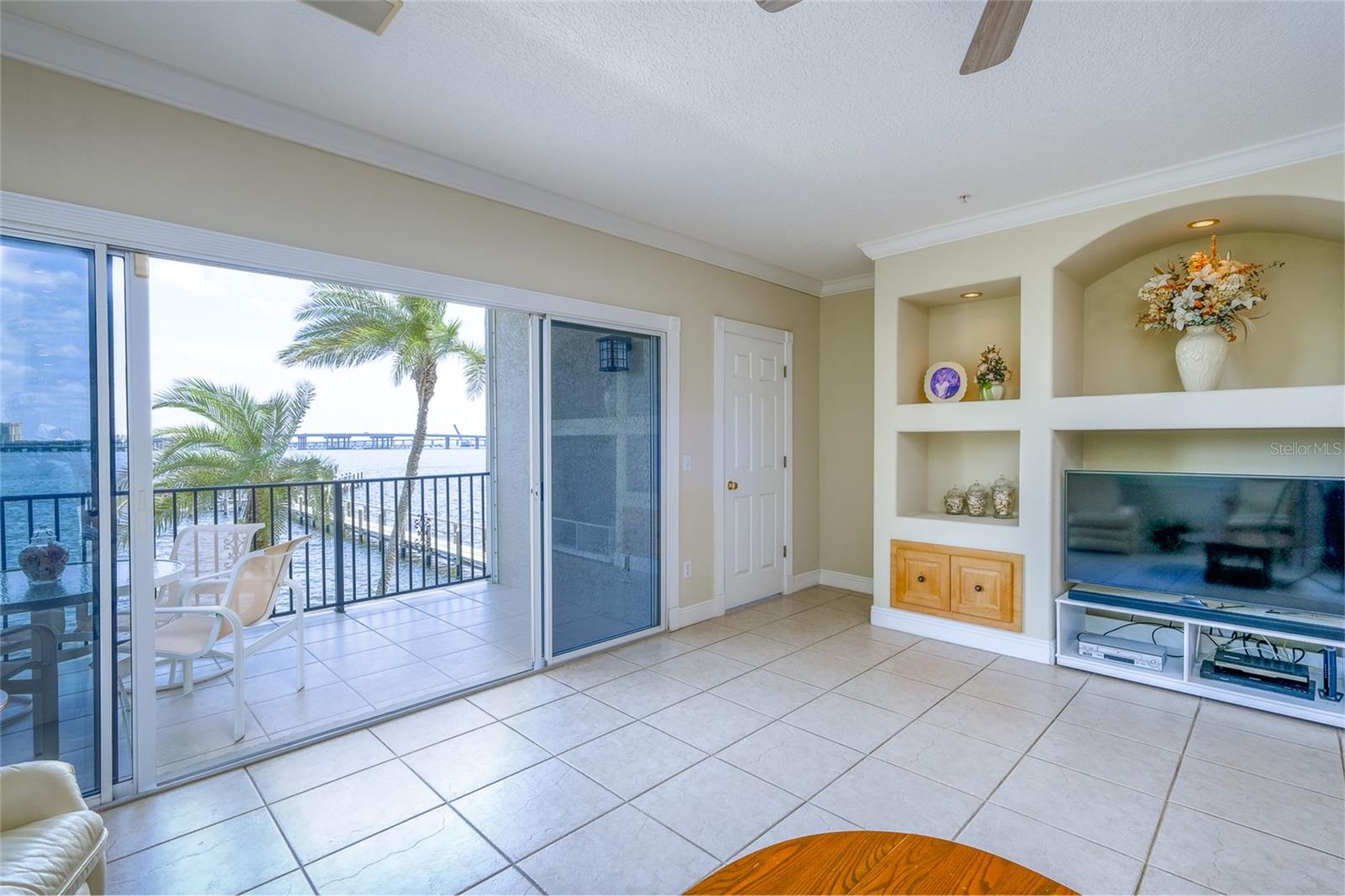 1706 POINT PLEASANT AVE W