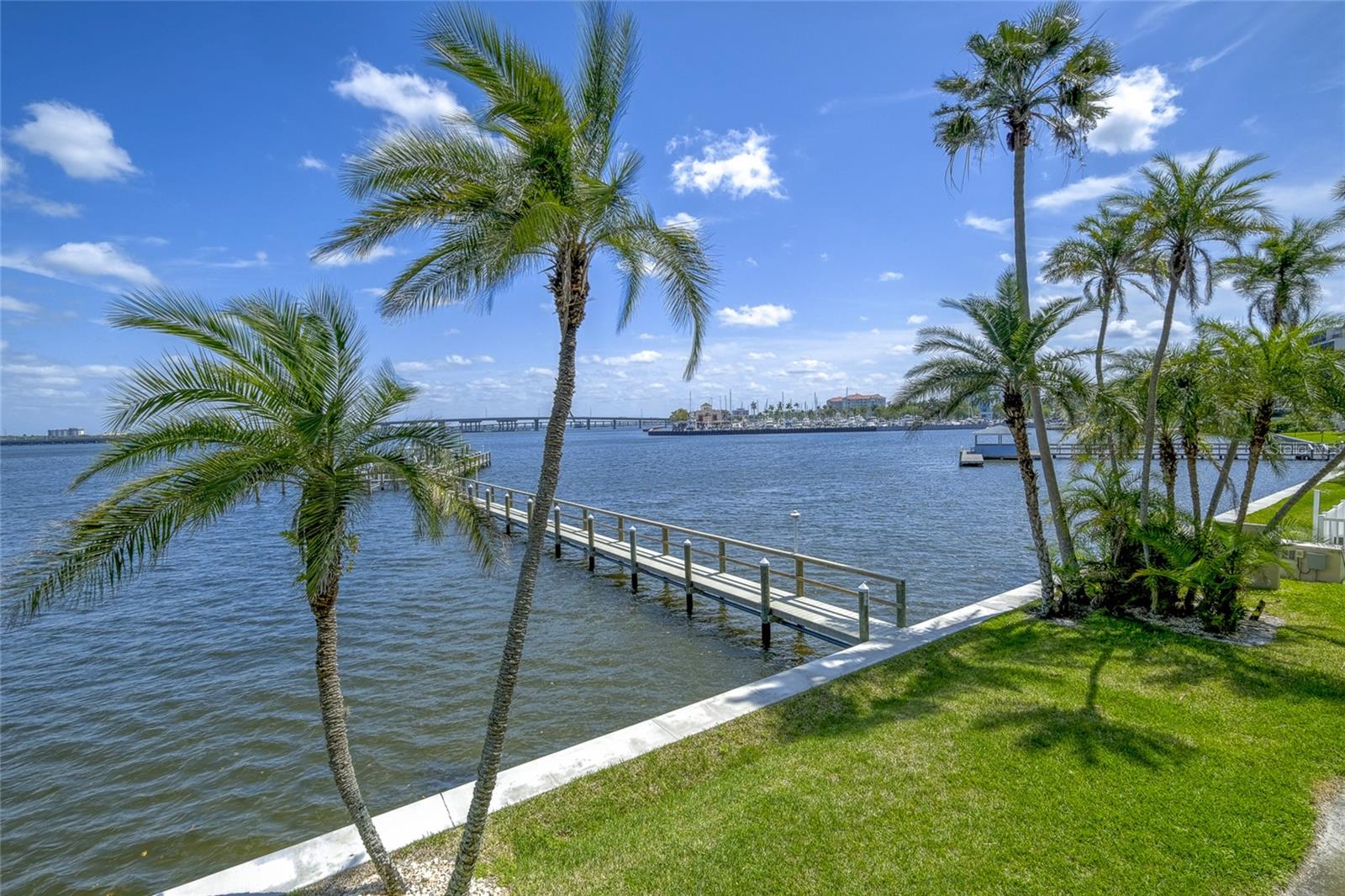 1706 POINT PLEASANT AVE W