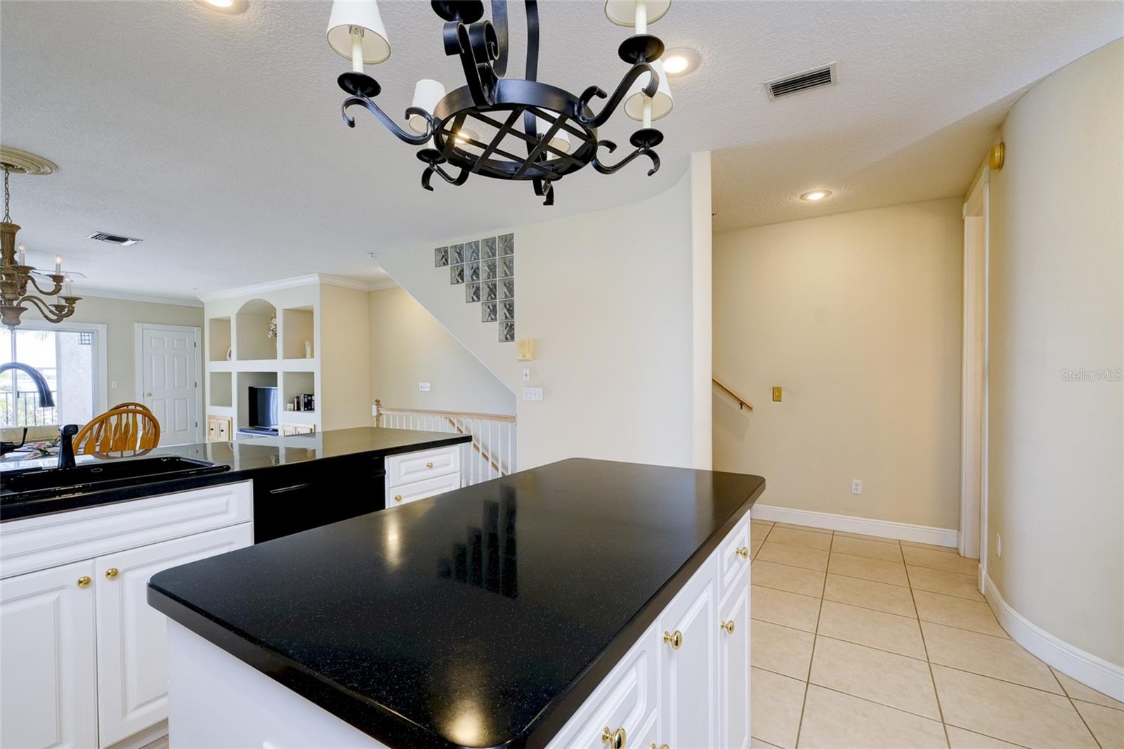 1706 POINT PLEASANT AVE W