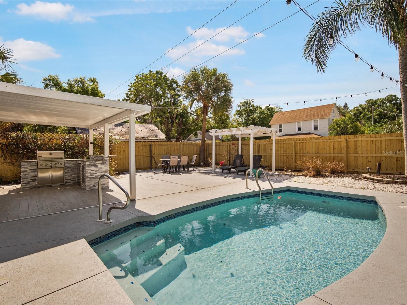 1619 BALLARD PARK DR