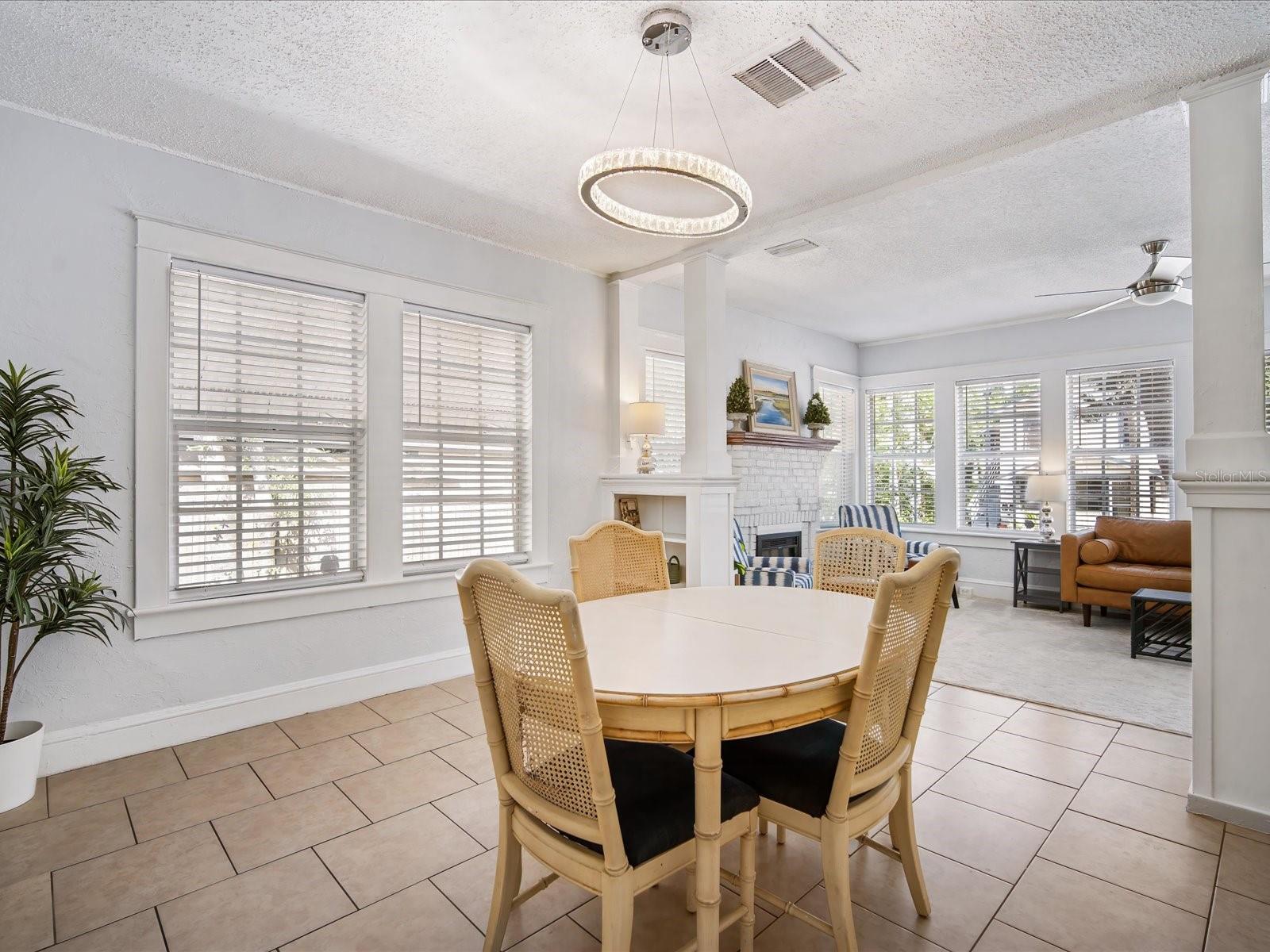 1619 BALLARD PARK DR