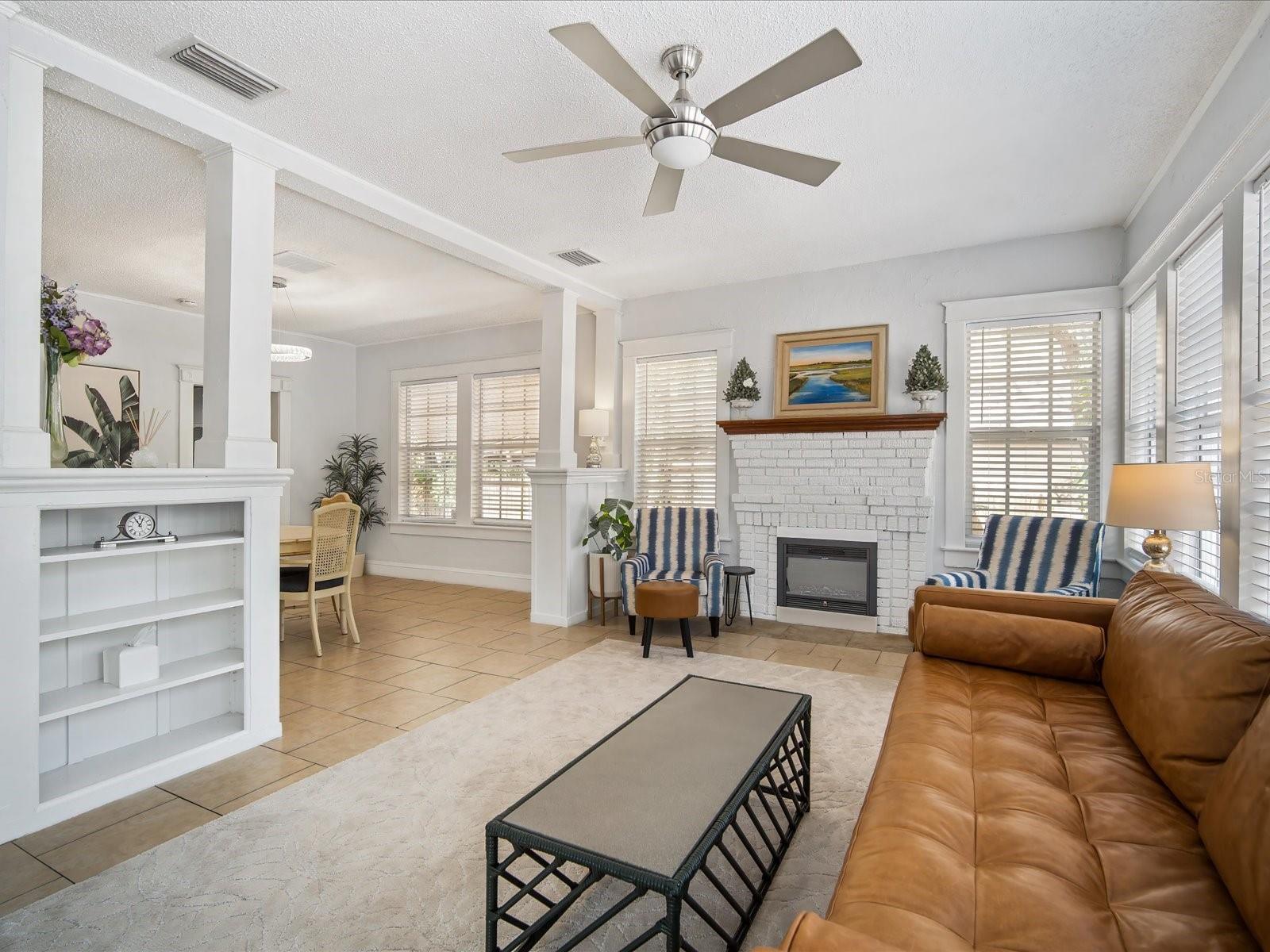 1619 BALLARD PARK DR