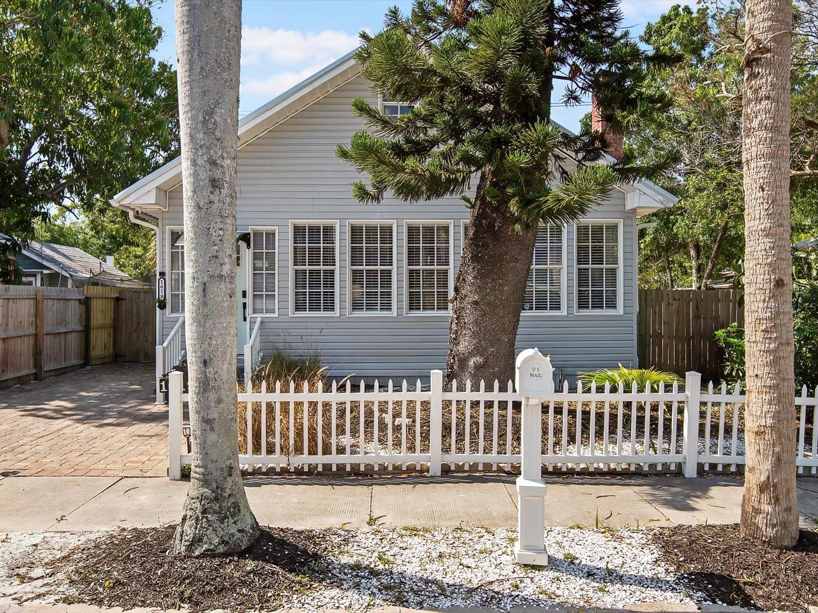 1619 BALLARD PARK DR