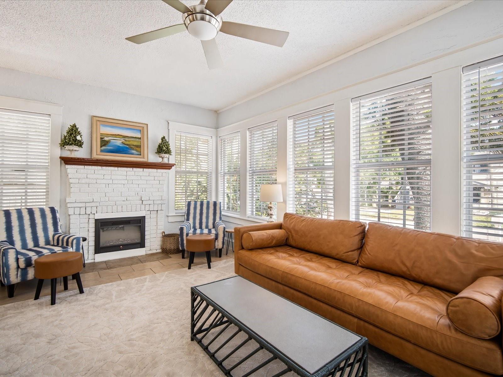 1619 BALLARD PARK DR