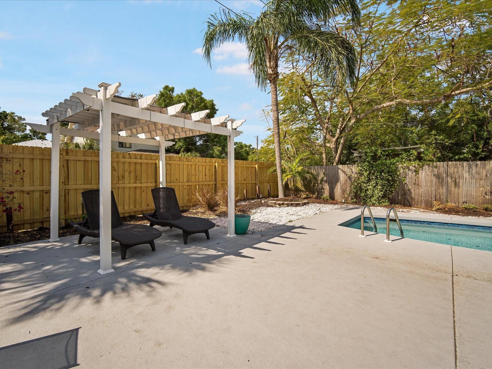 1619 BALLARD PARK DR