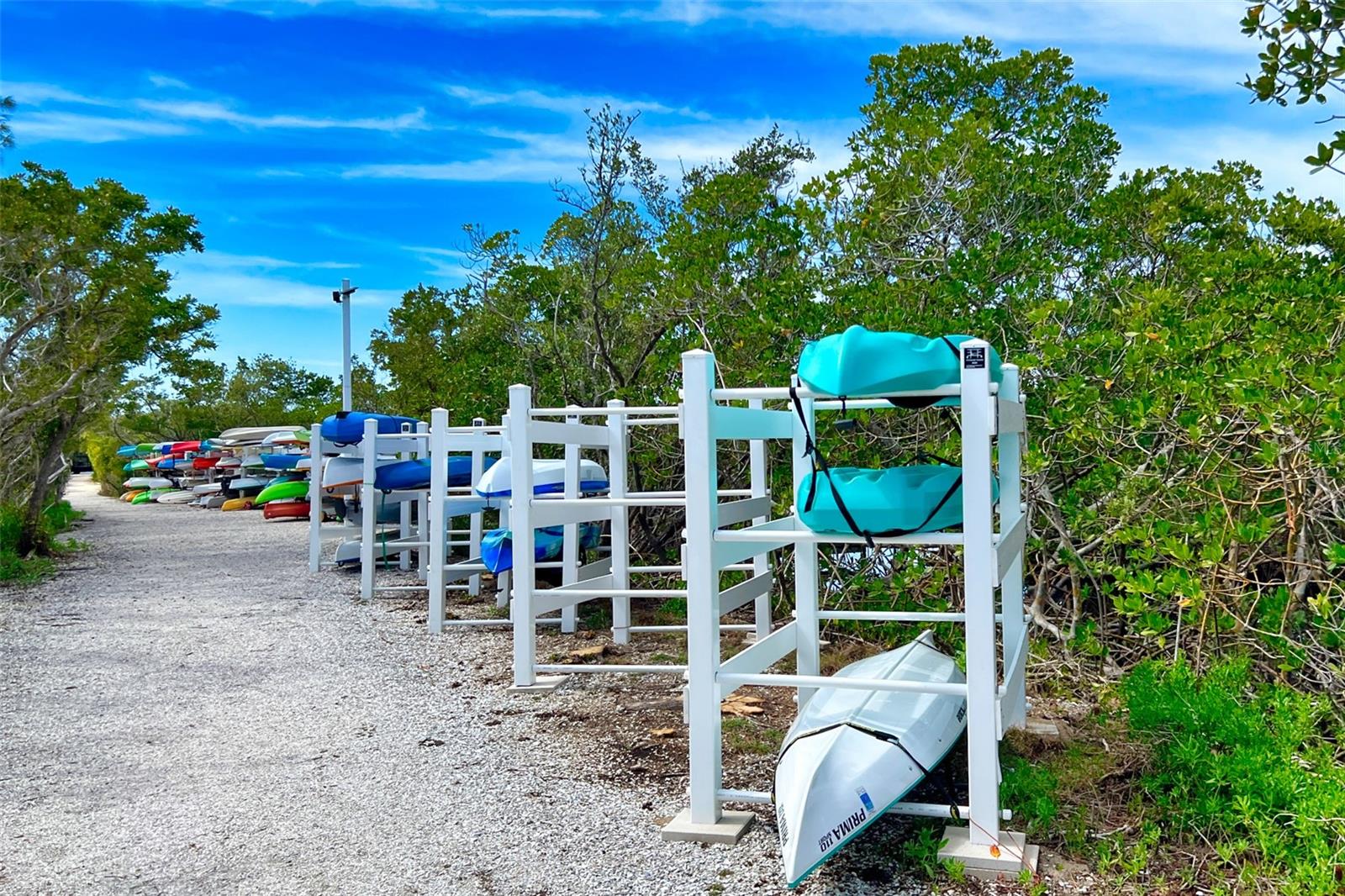 1460 LANDINGS CIR #51