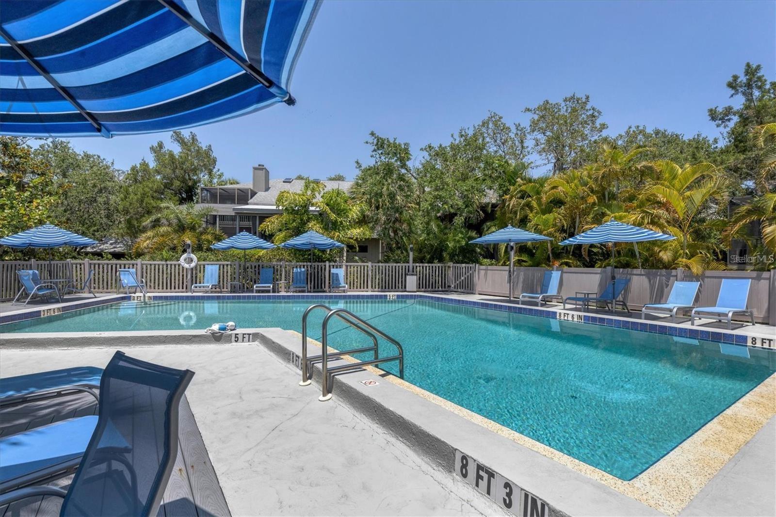 1460 LANDINGS CIR #51