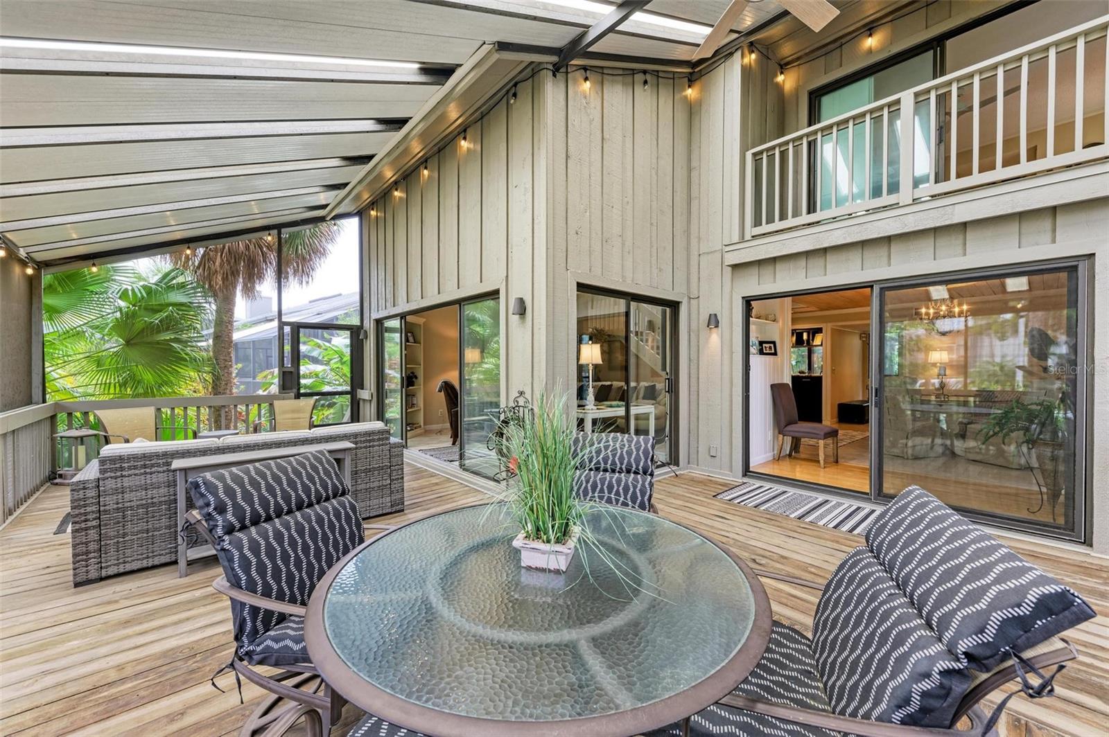 1460 LANDINGS CIR #51