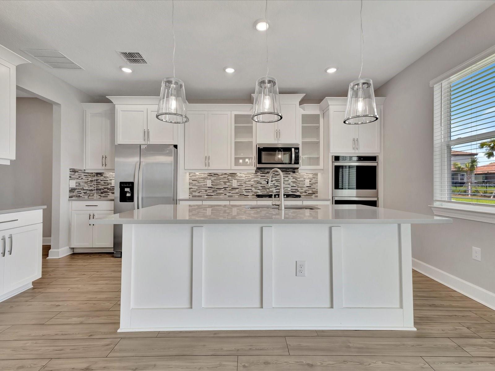 13715 GREEN HAMMOCK PL