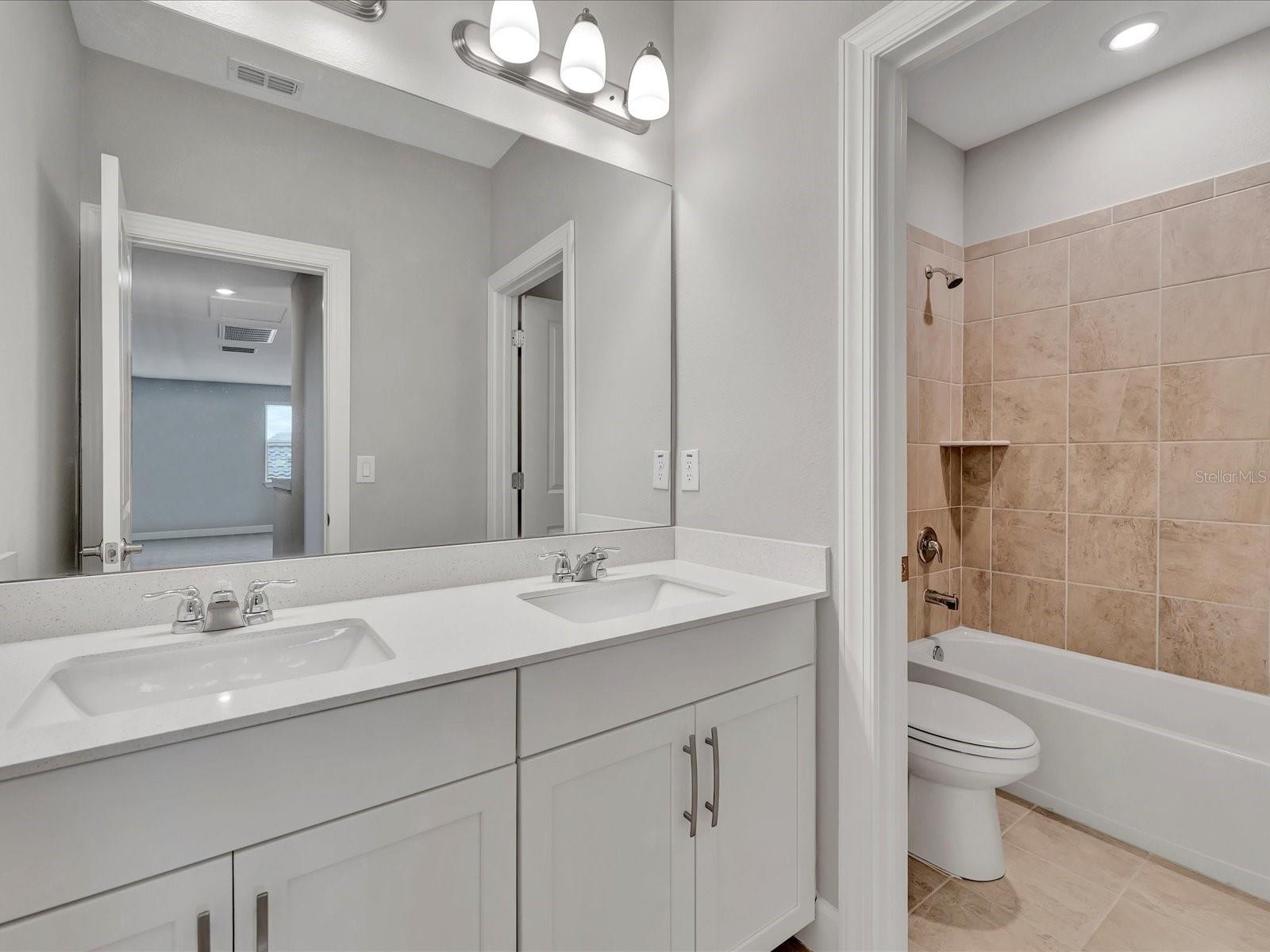 13715 GREEN HAMMOCK PL