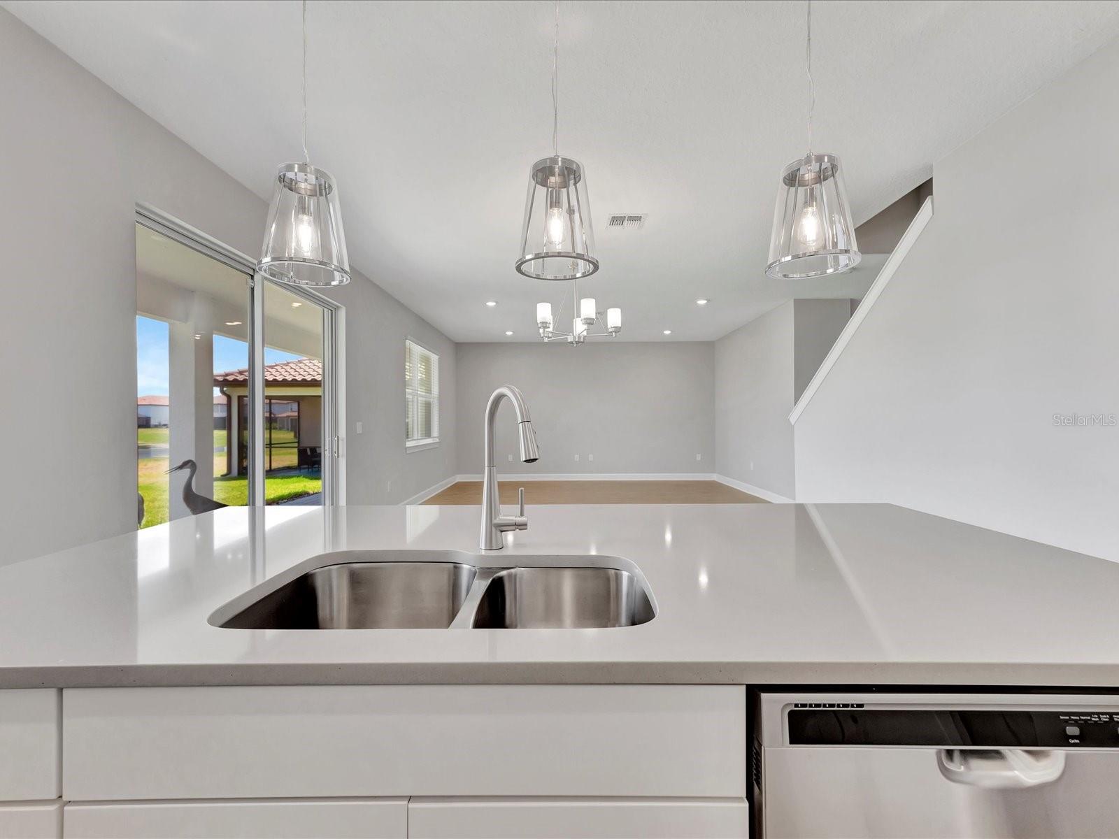 13715 GREEN HAMMOCK PL