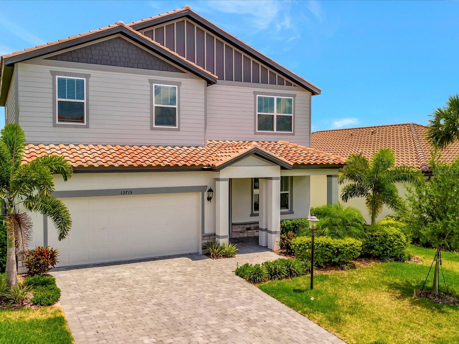 13715 GREEN HAMMOCK PL