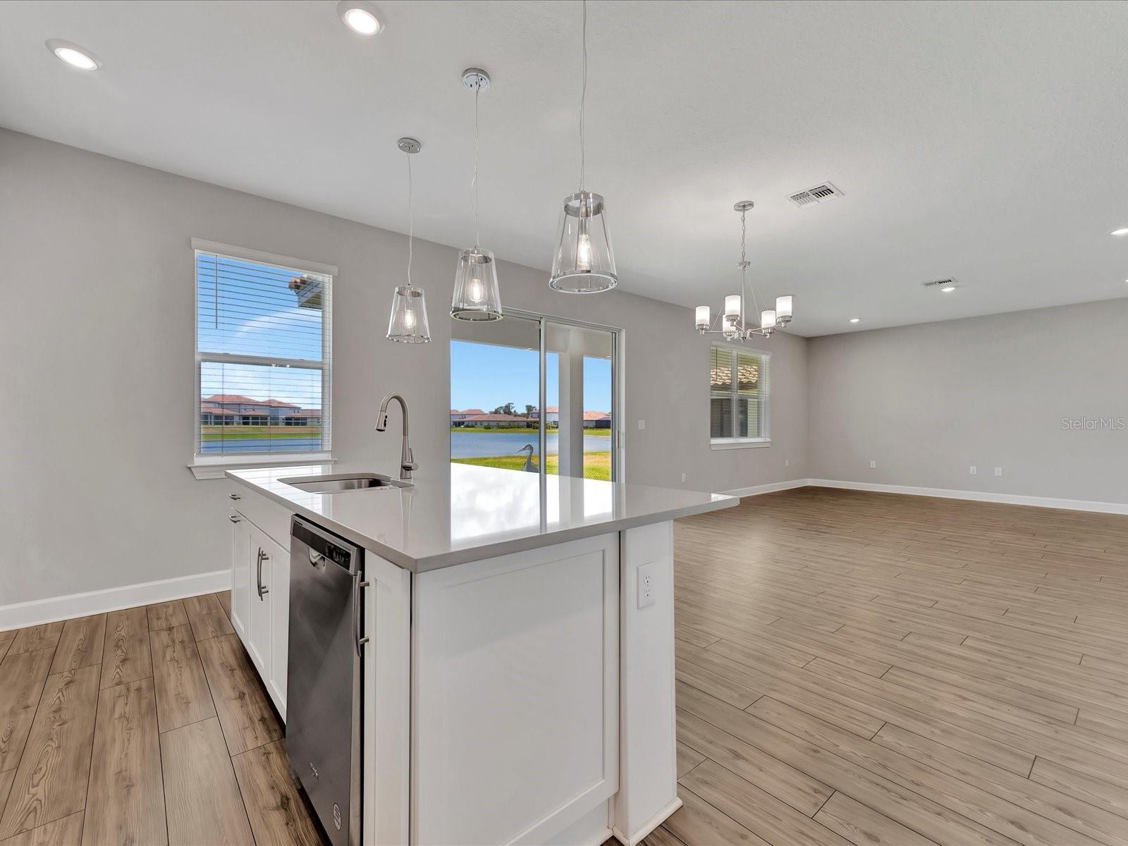 13715 GREEN HAMMOCK PL