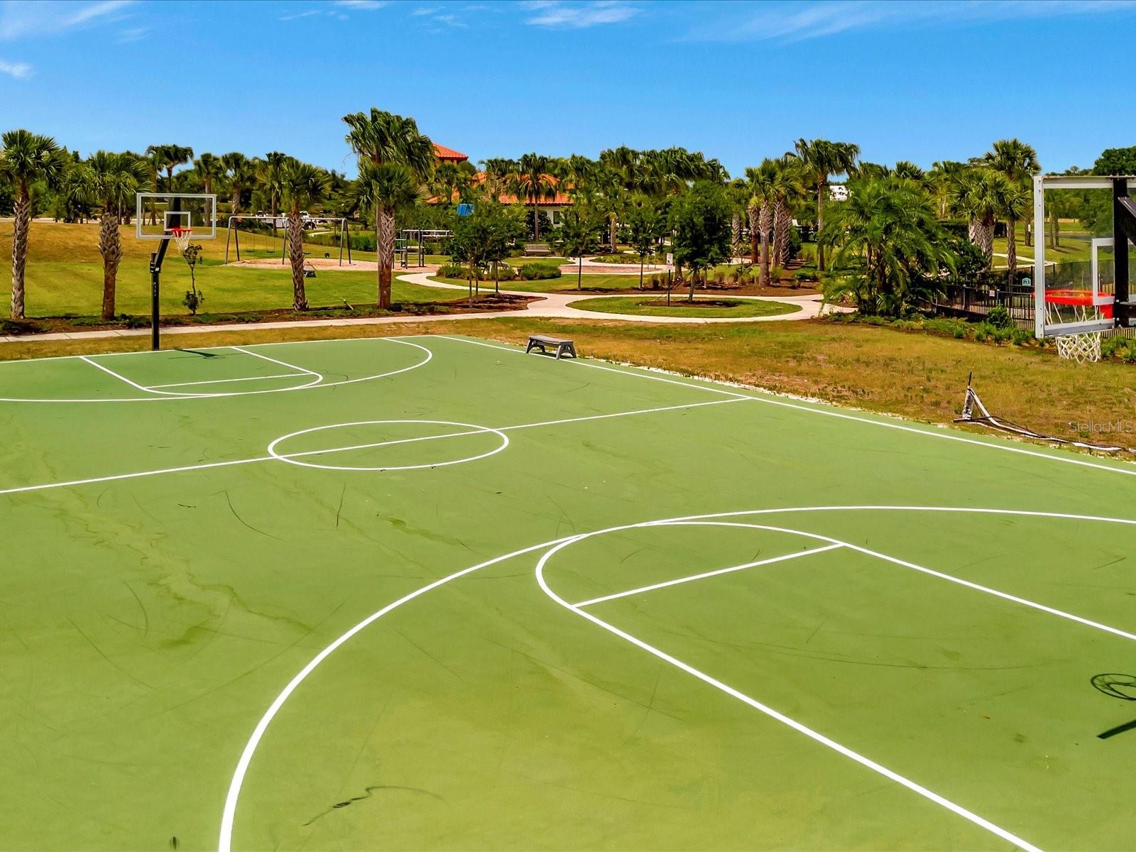 13715 GREEN HAMMOCK PL