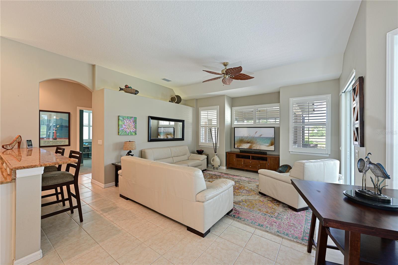 608 PLANTERS MANOR WAY