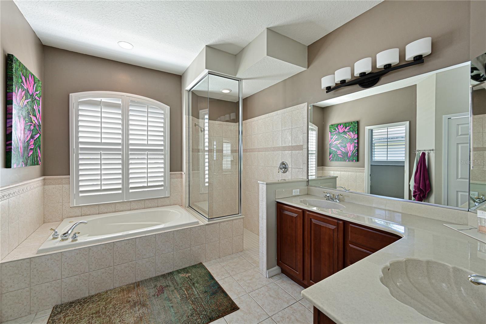 608 PLANTERS MANOR WAY