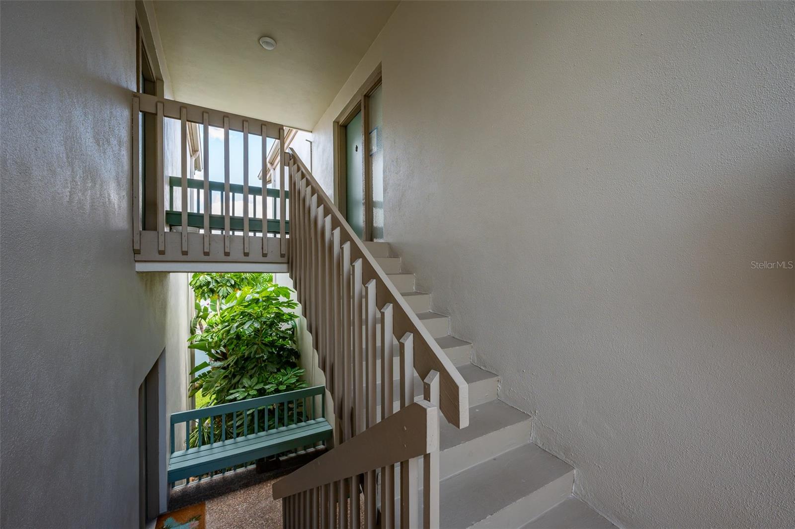 1077 LAKE HOUSE CIR #C201