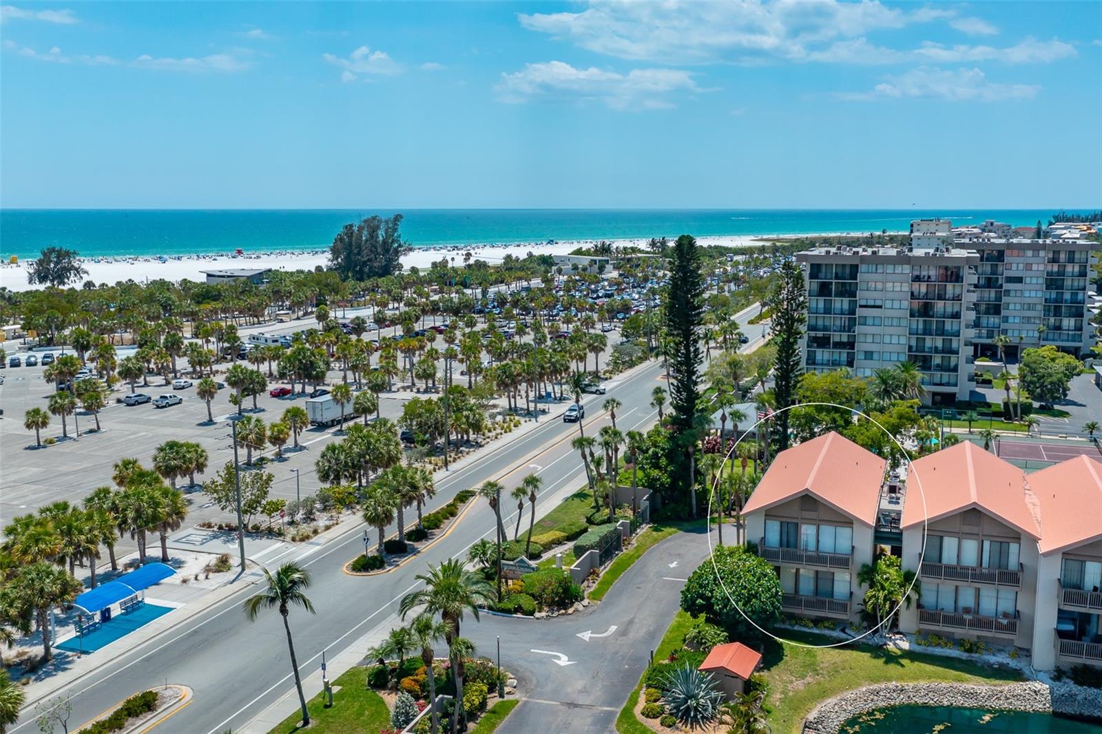 1077 LAKE HOUSE CIR #C201