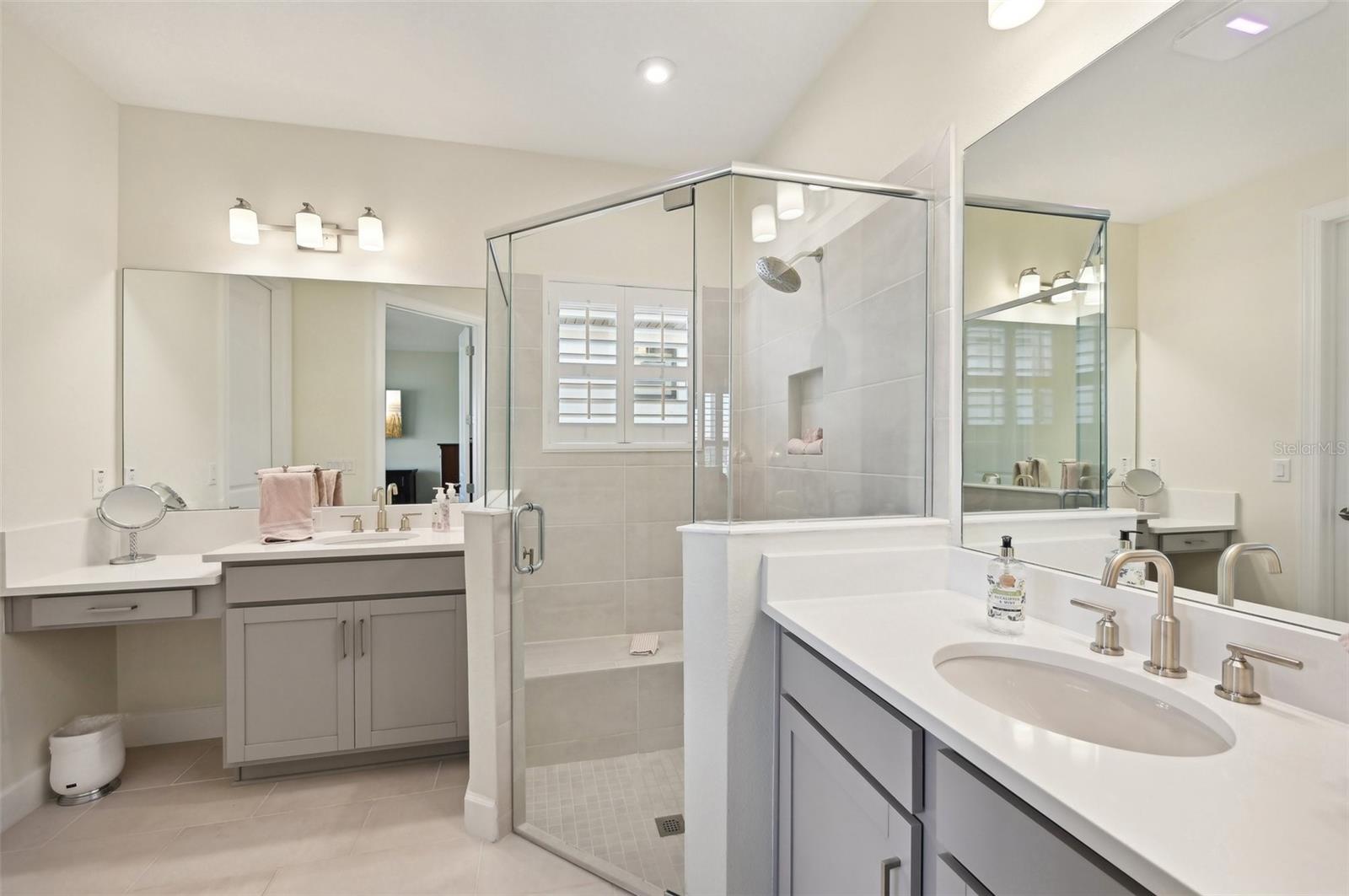 11127 DEVONBRIDGE DR