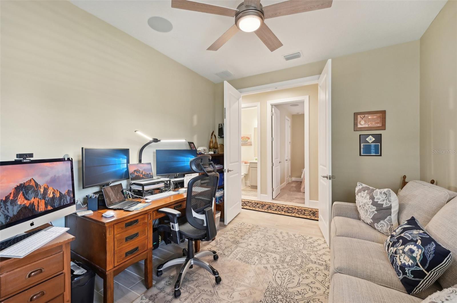 11127 DEVONBRIDGE DR