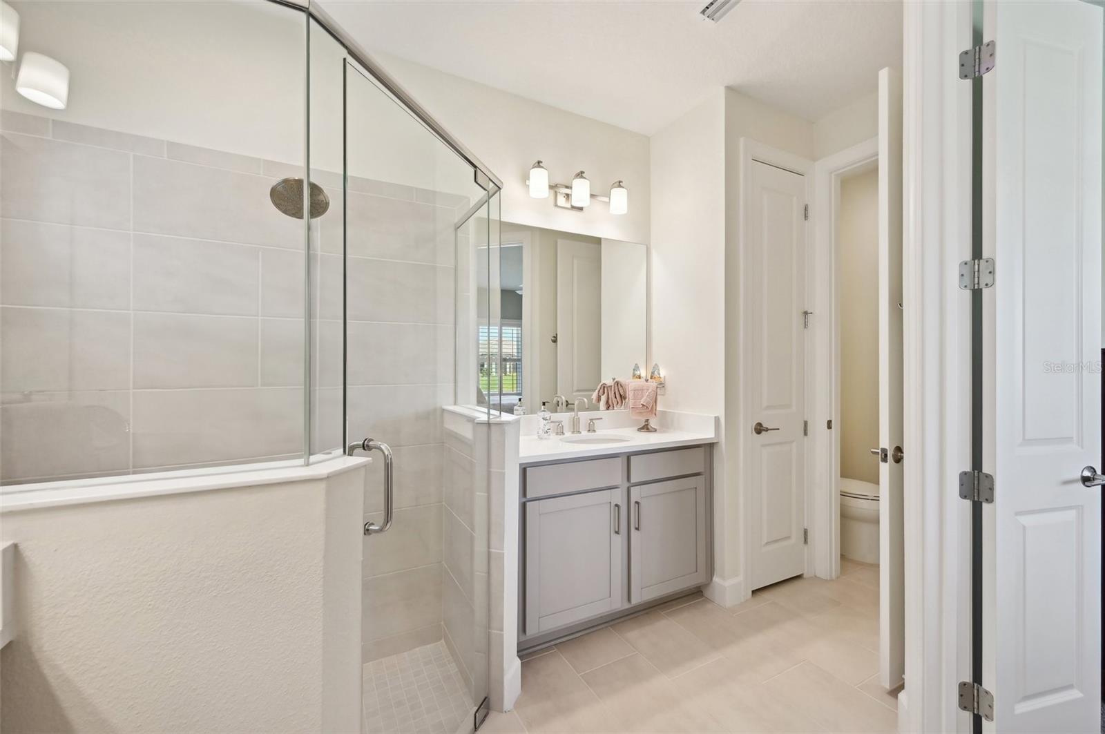 11127 DEVONBRIDGE DR