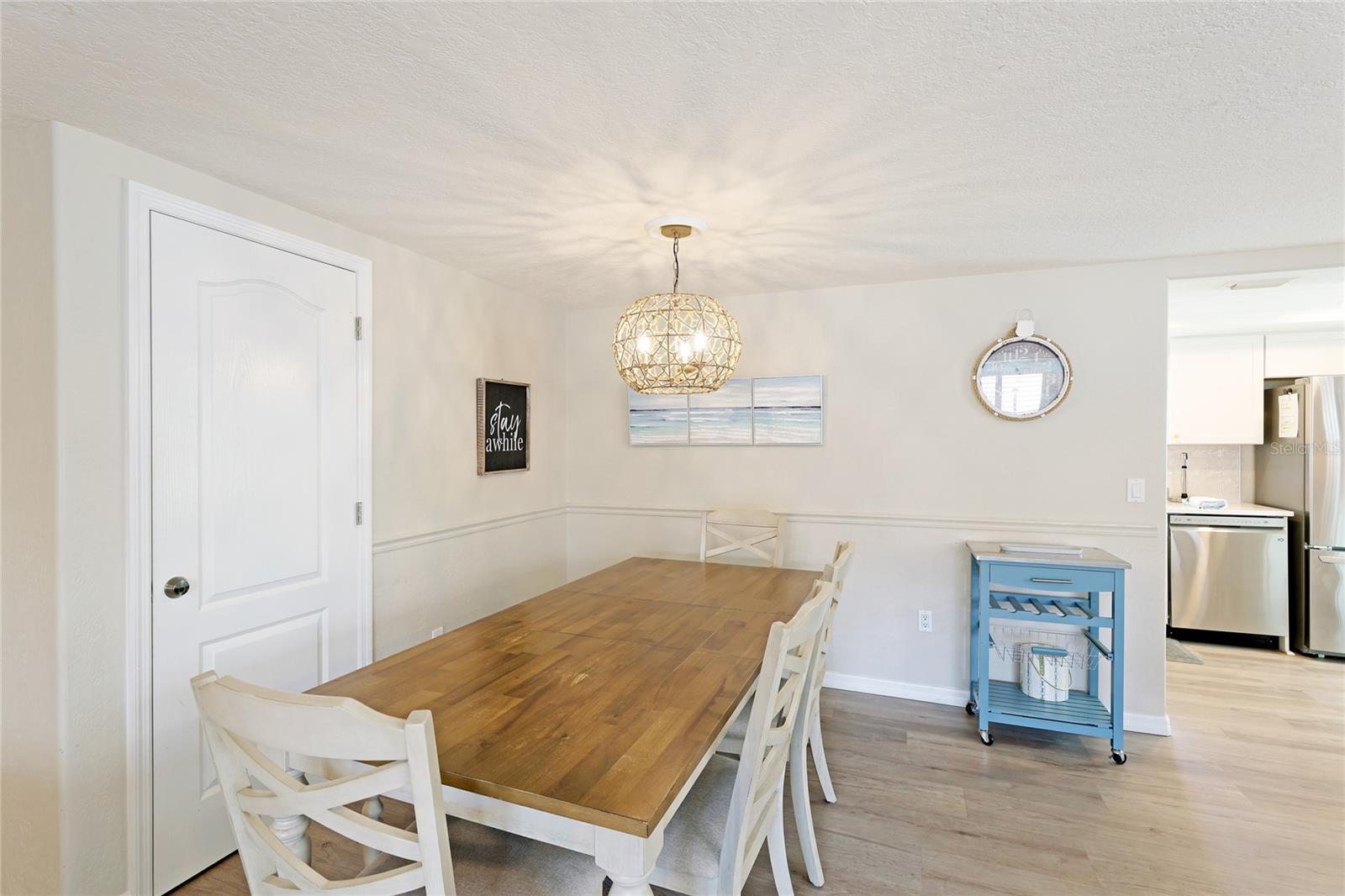 6154 MIDNIGHT PASS RD #15A