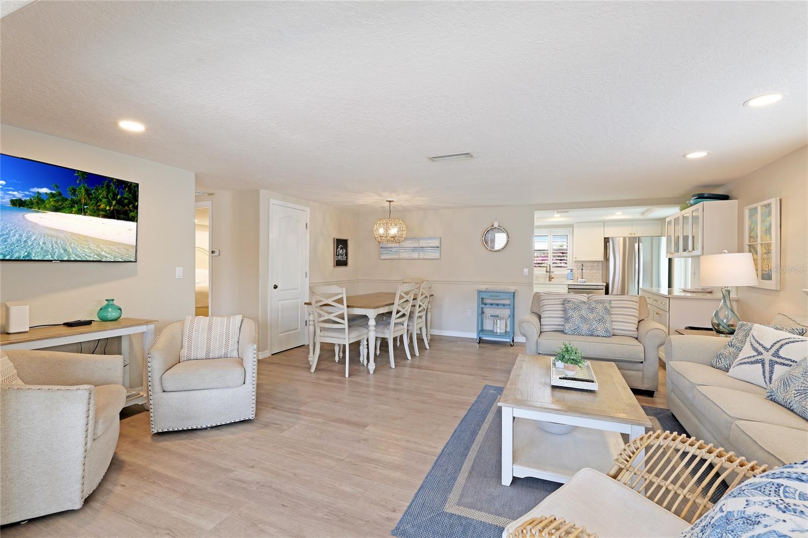 6154 MIDNIGHT PASS RD #15A