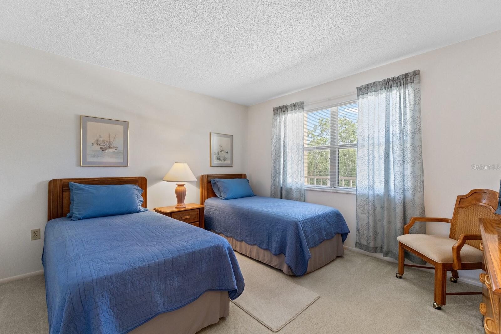 3640 IRONWOOD CIR #305N