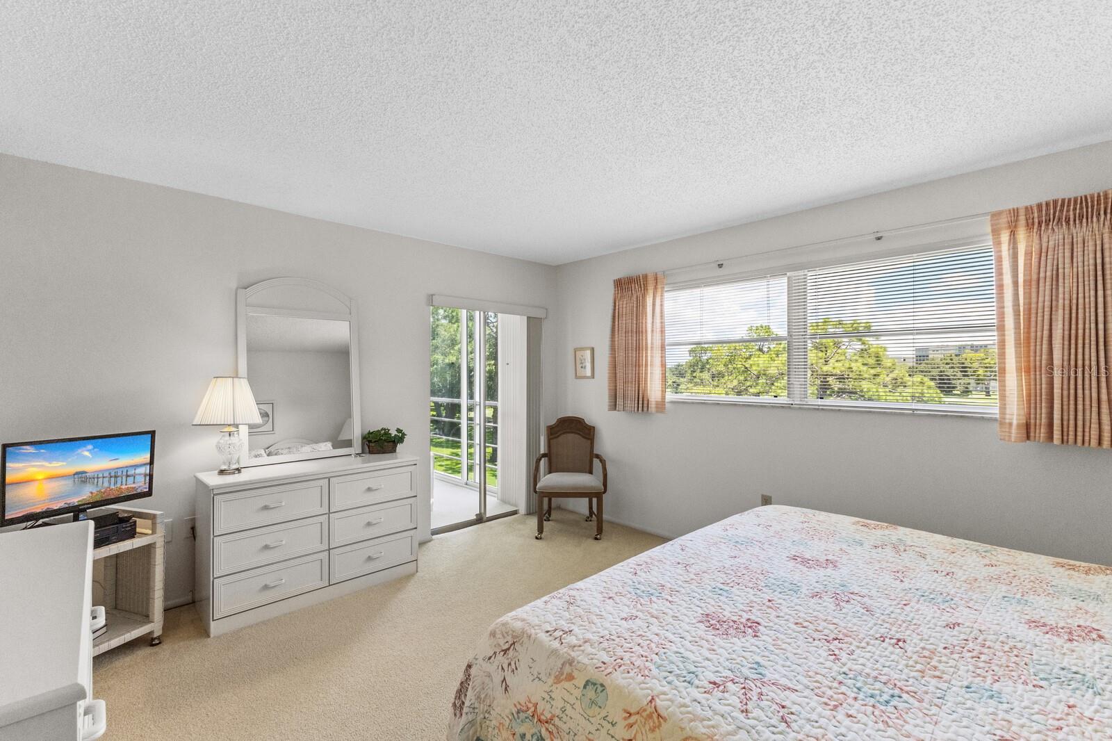 3640 IRONWOOD CIR #305N