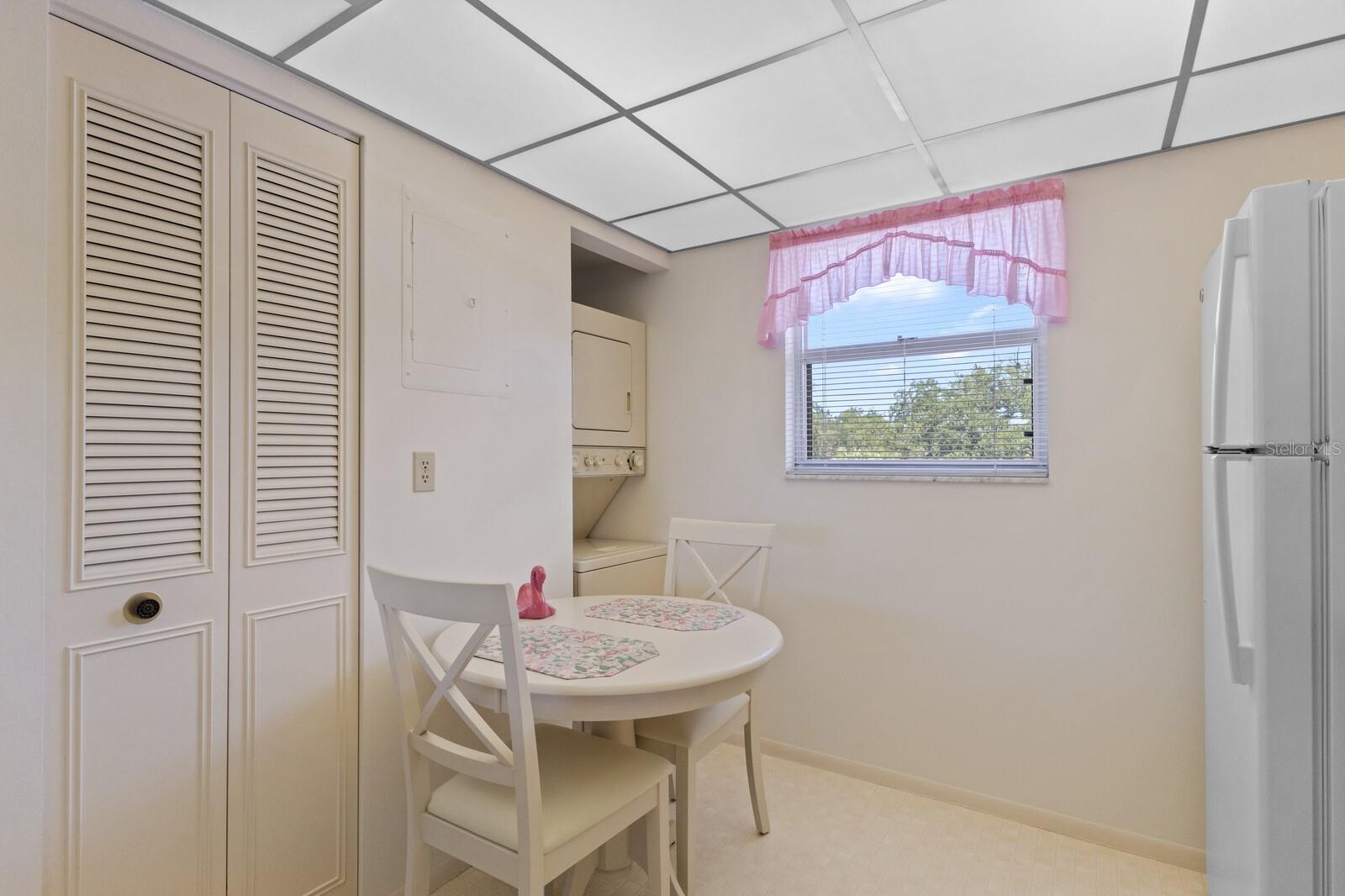 3640 IRONWOOD CIR #305N