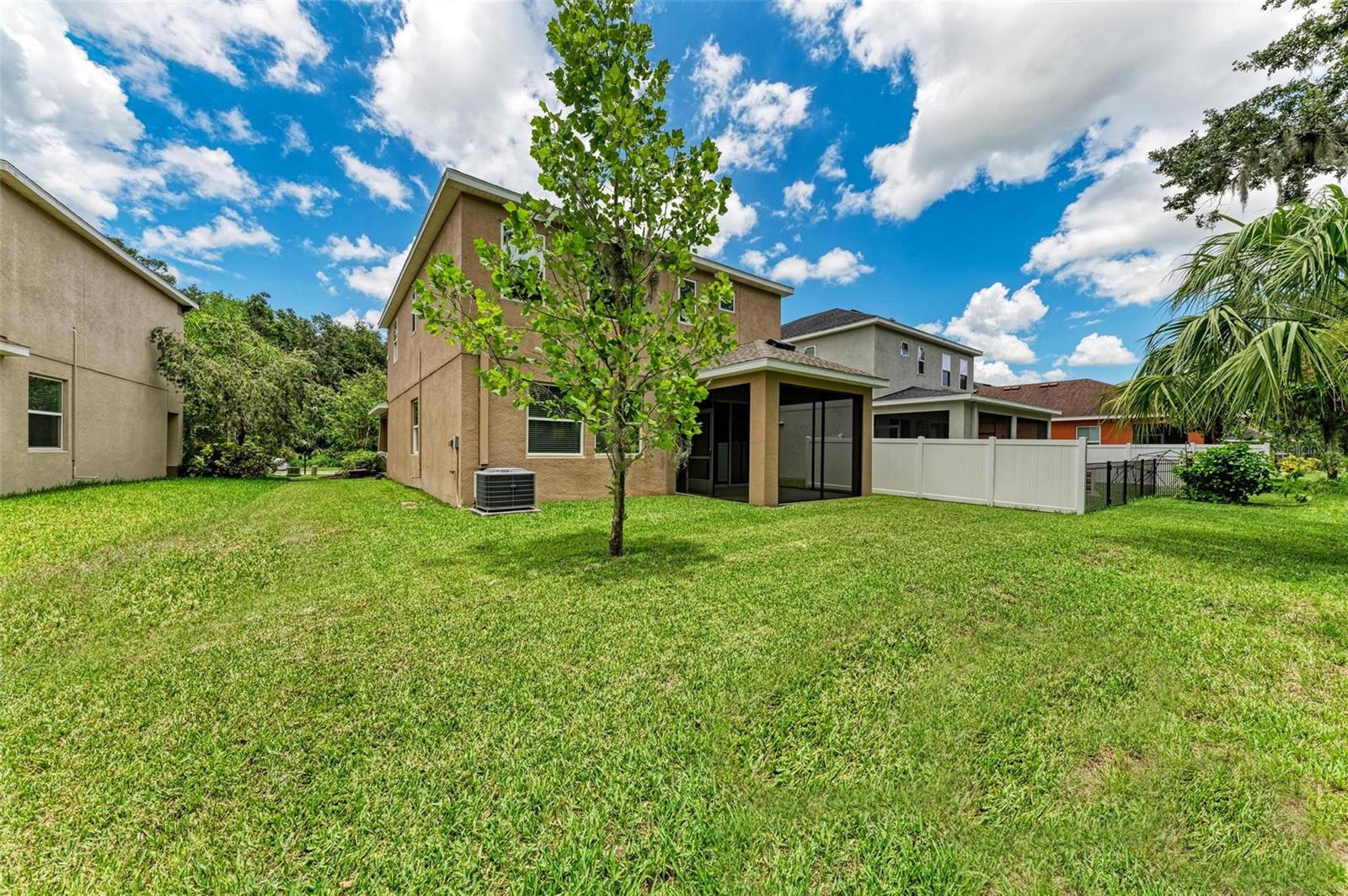 6113 OAK MILL TER