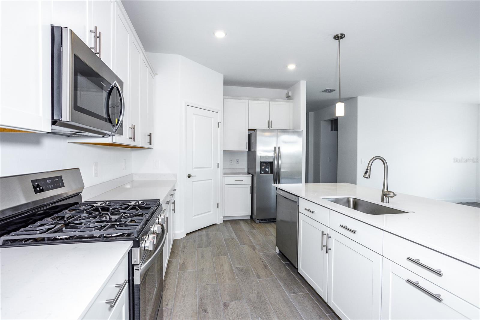 15016 MISTY WATER XING