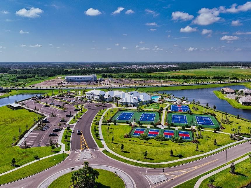 15054 SERENE SHORES LOOP