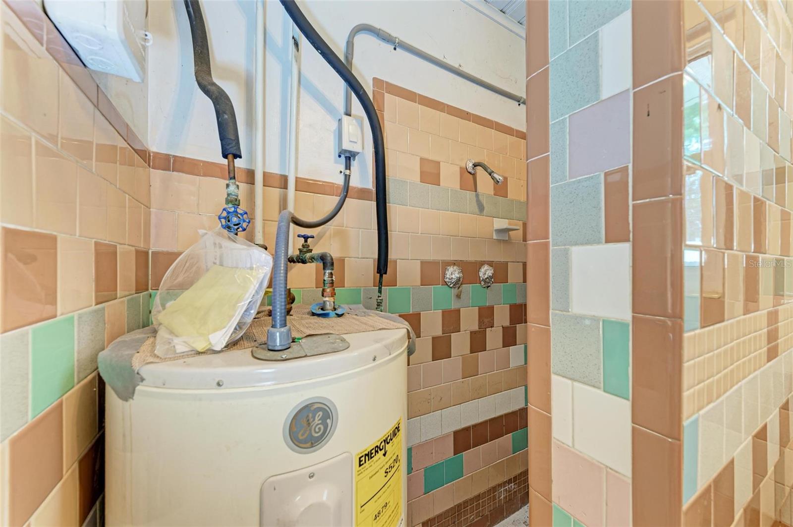 3104 52ND AVENUE DR W