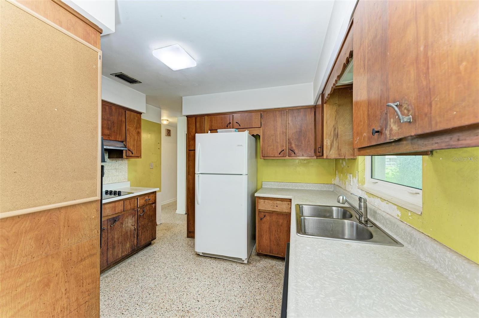 3104 52ND AVENUE DR W