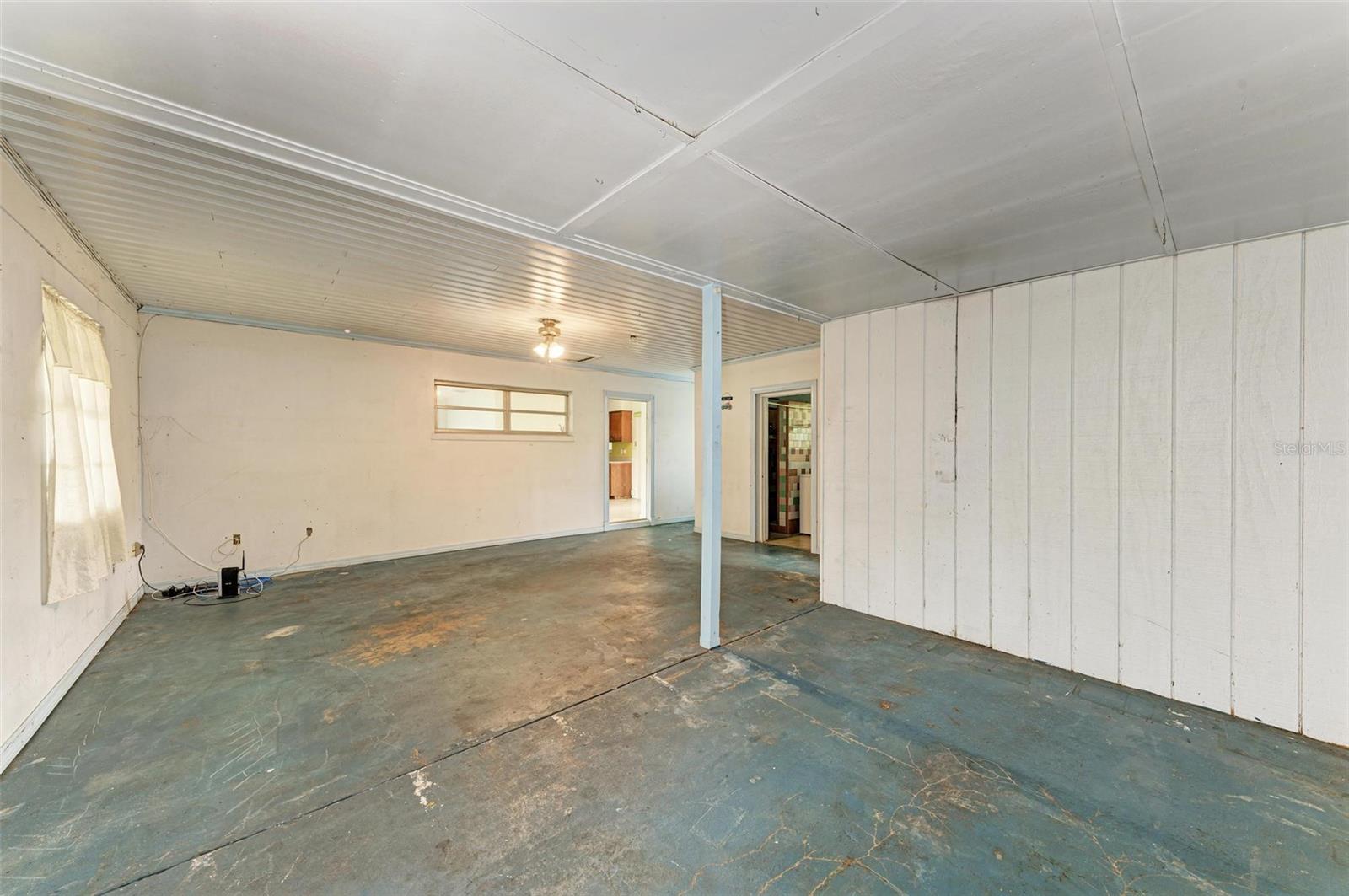 3104 52ND AVENUE DR W