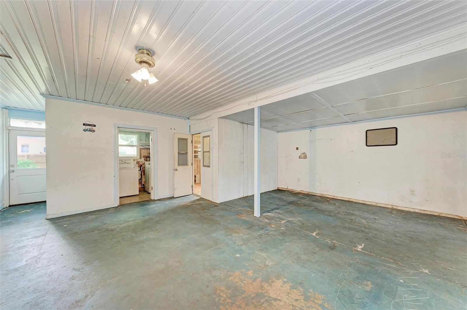 3104 52ND AVENUE DR W