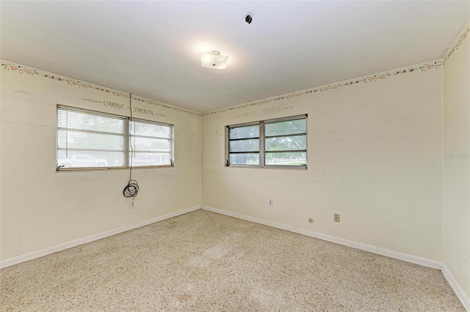 3104 52ND AVENUE DR W