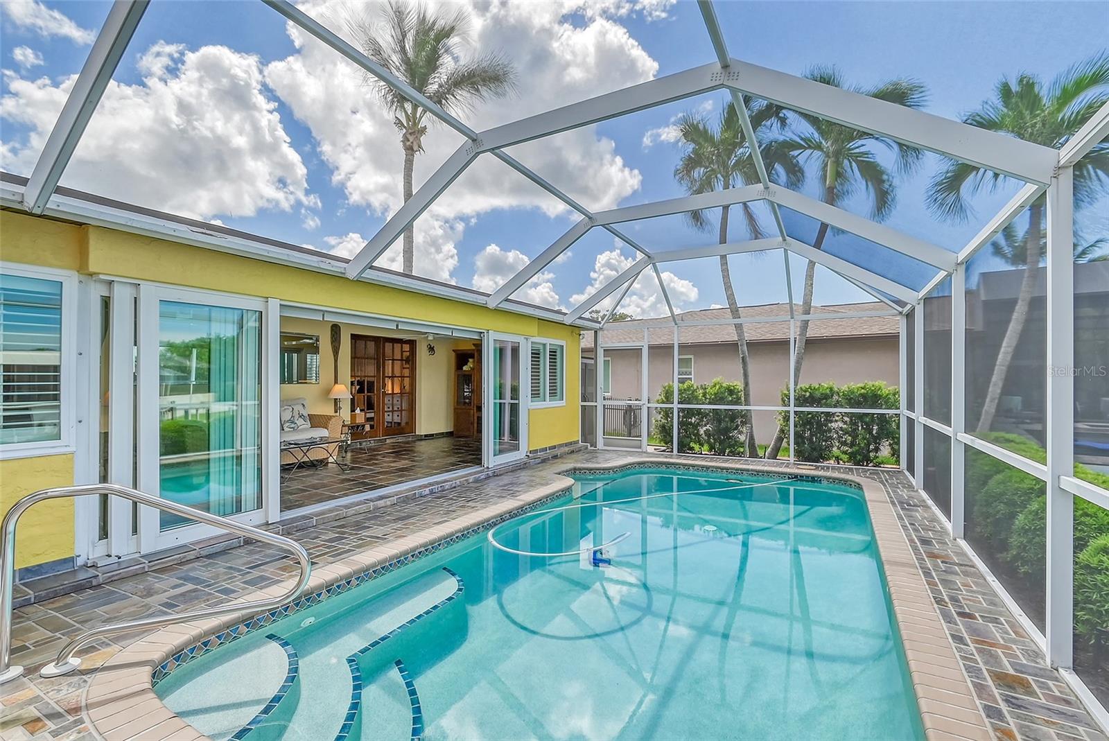 4532 MANGROVE POINT RD