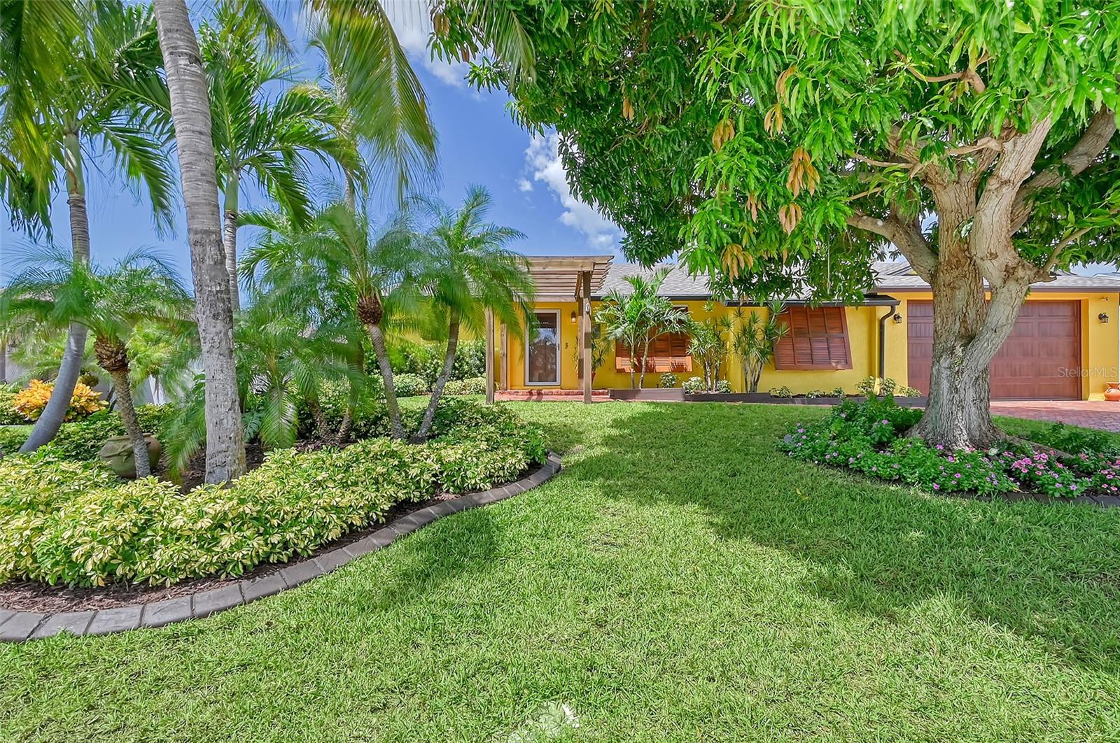 4532 MANGROVE POINT RD