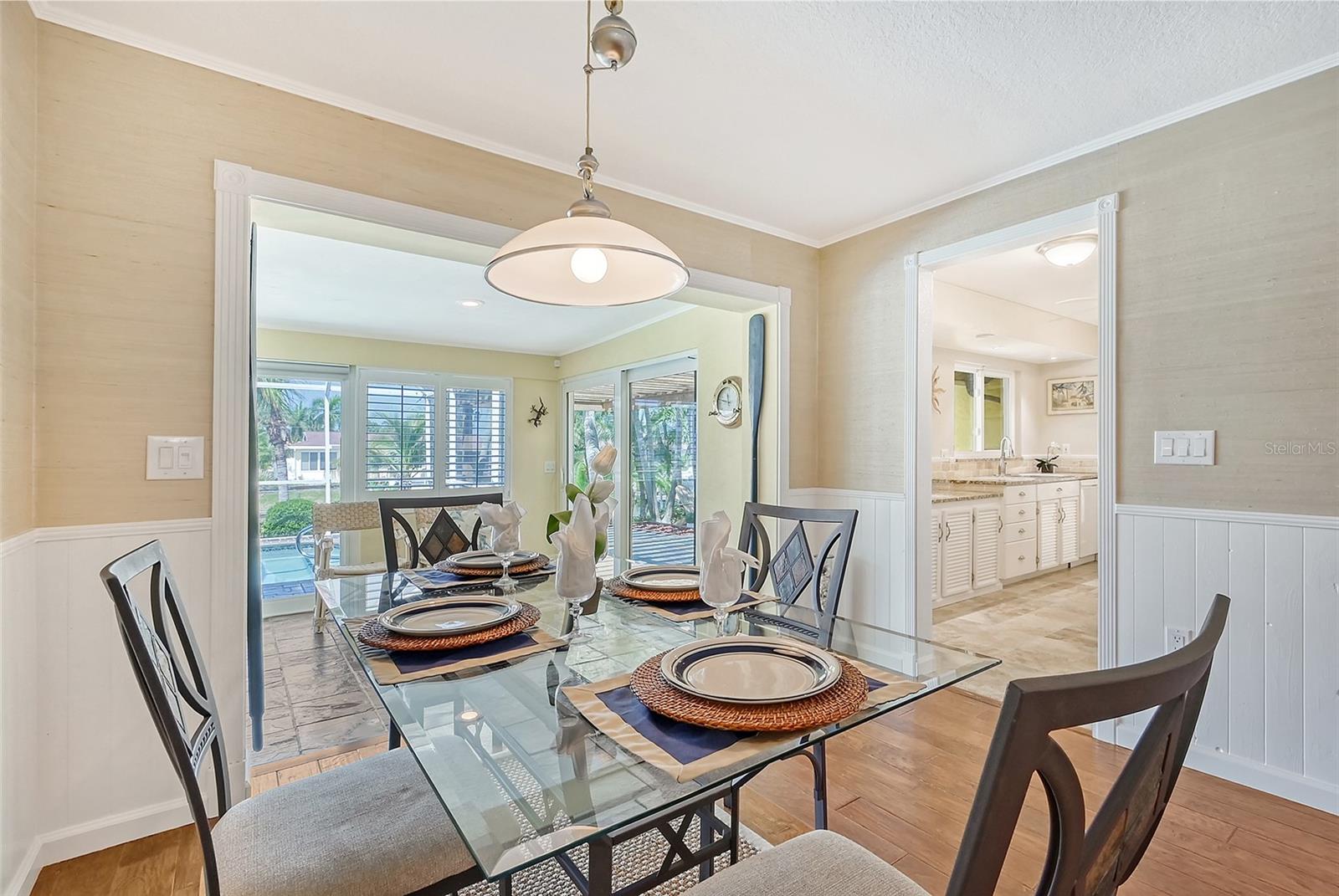 4532 MANGROVE POINT RD