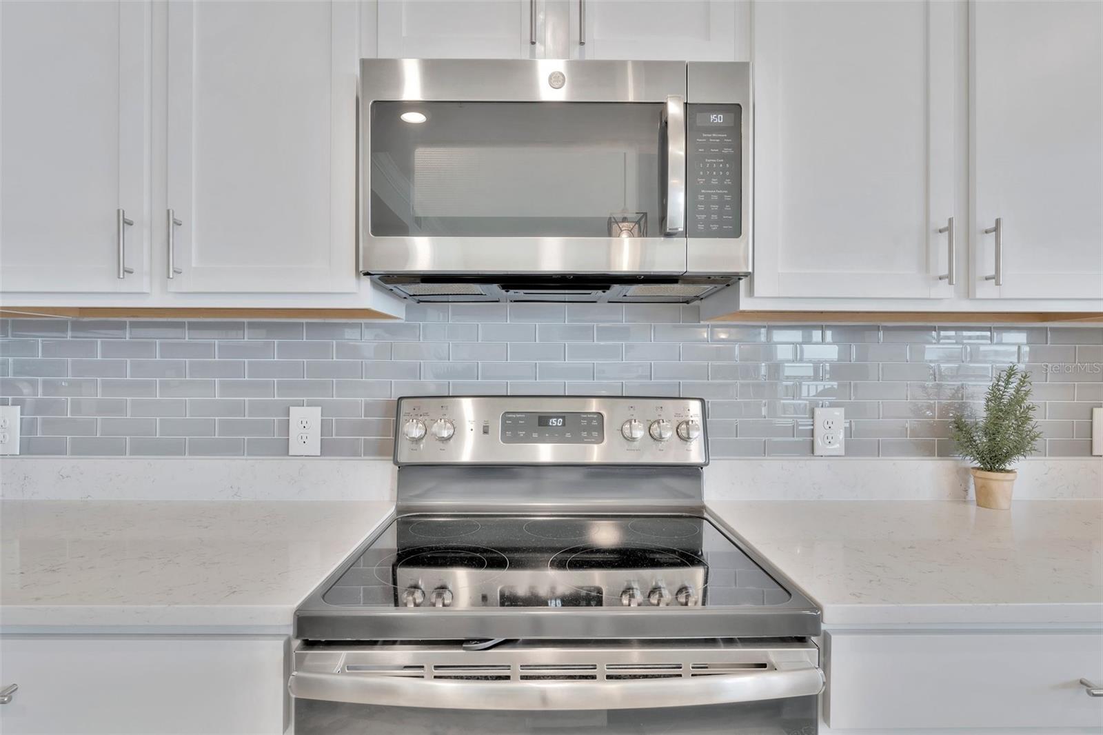 850 TIDEWATER SHORES LOOP #207