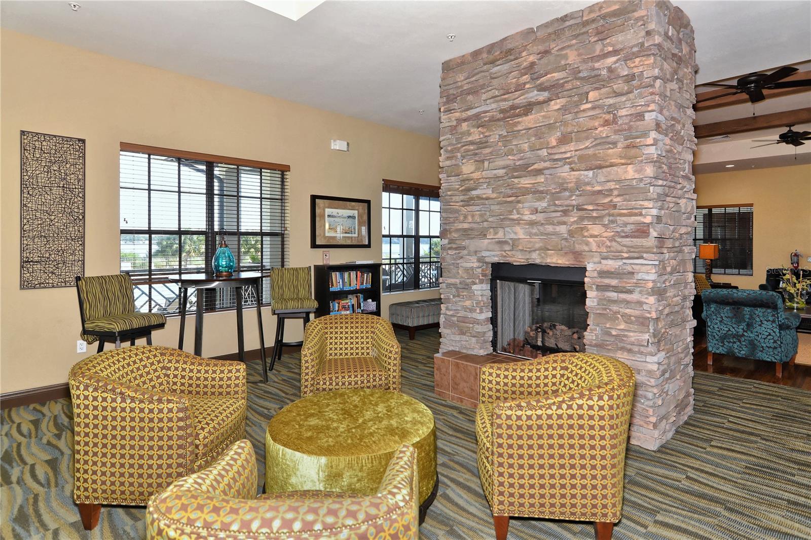 850 TIDEWATER SHORES LOOP #207