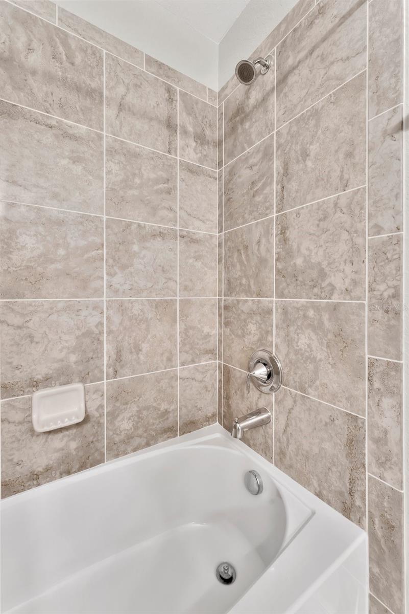 850 TIDEWATER SHORES LOOP #207