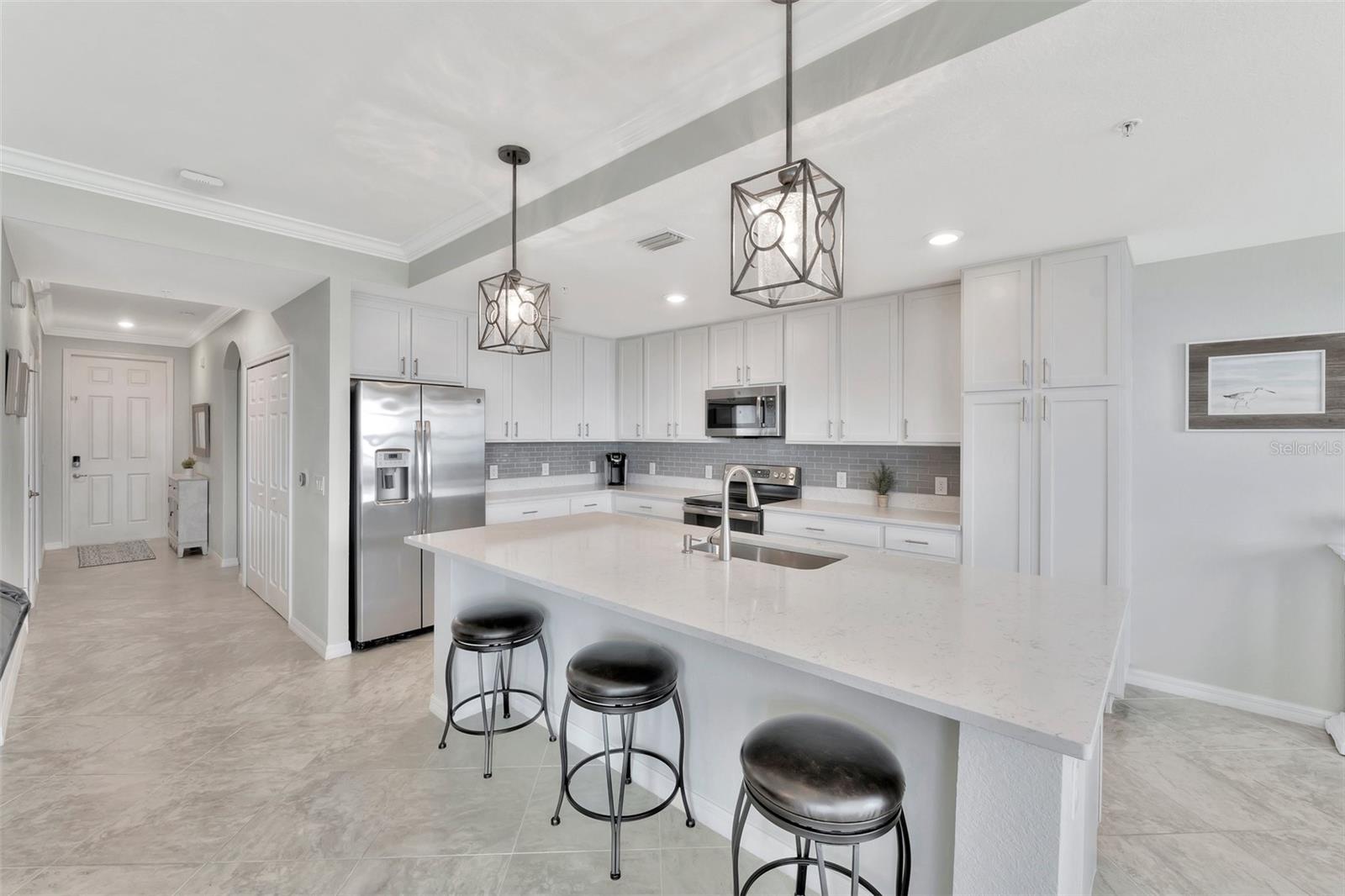 850 TIDEWATER SHORES LOOP #207