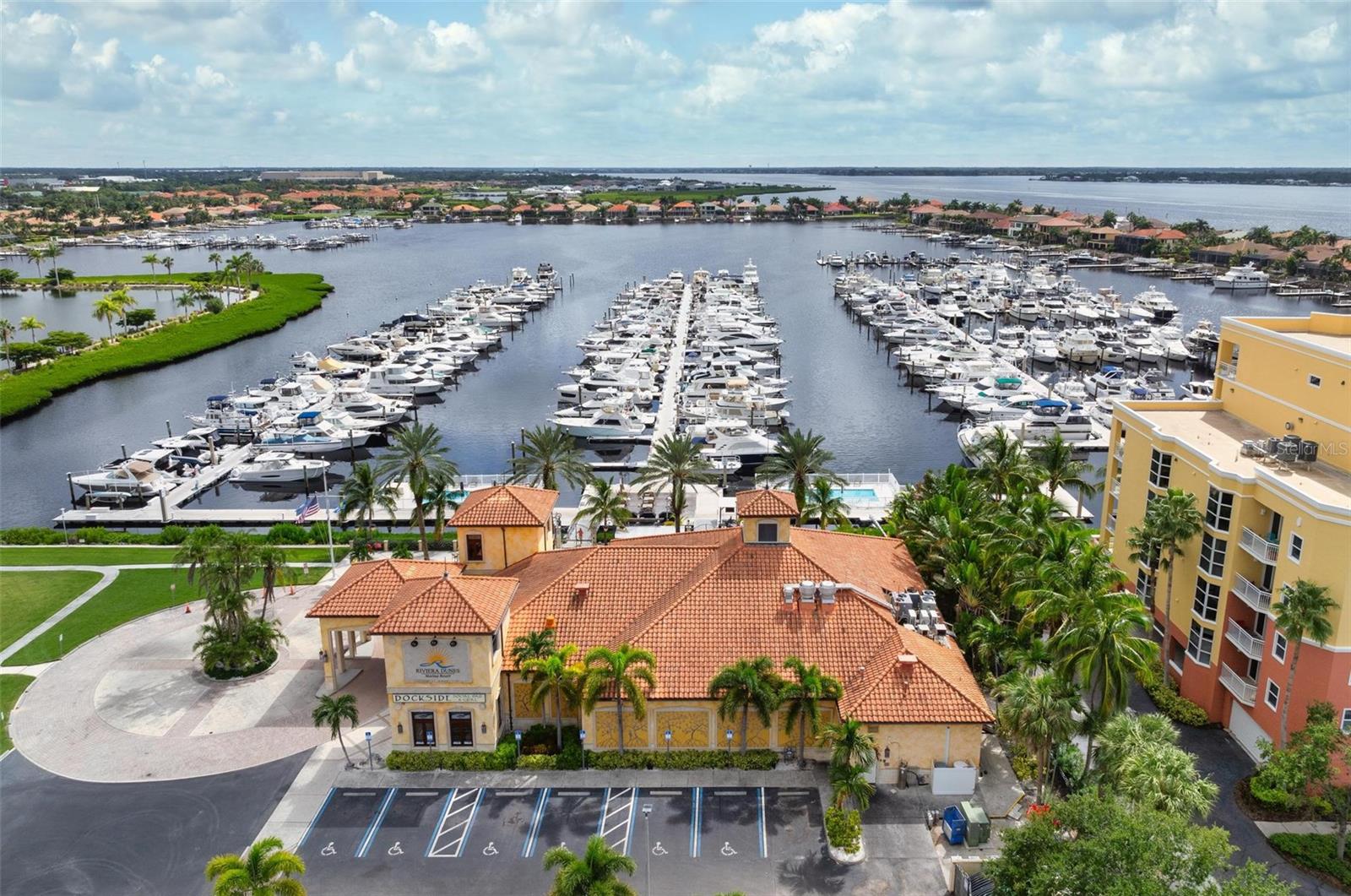 130 RIVIERA DUNES WAY #1102