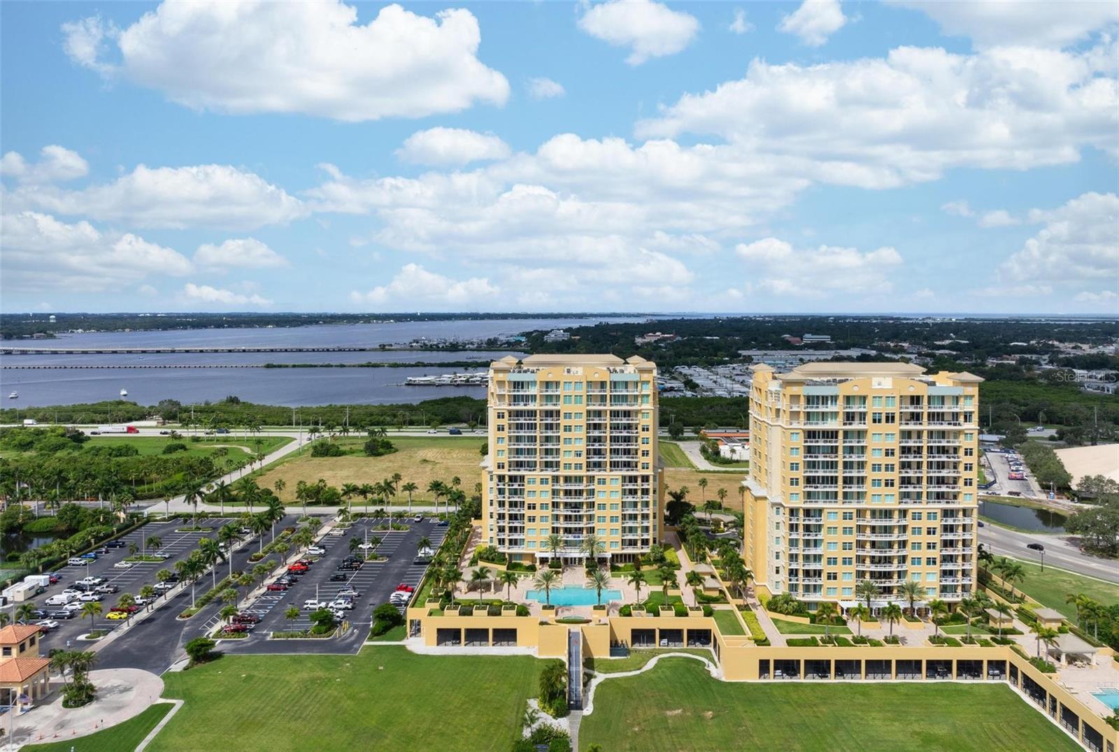 130 RIVIERA DUNES WAY #1102