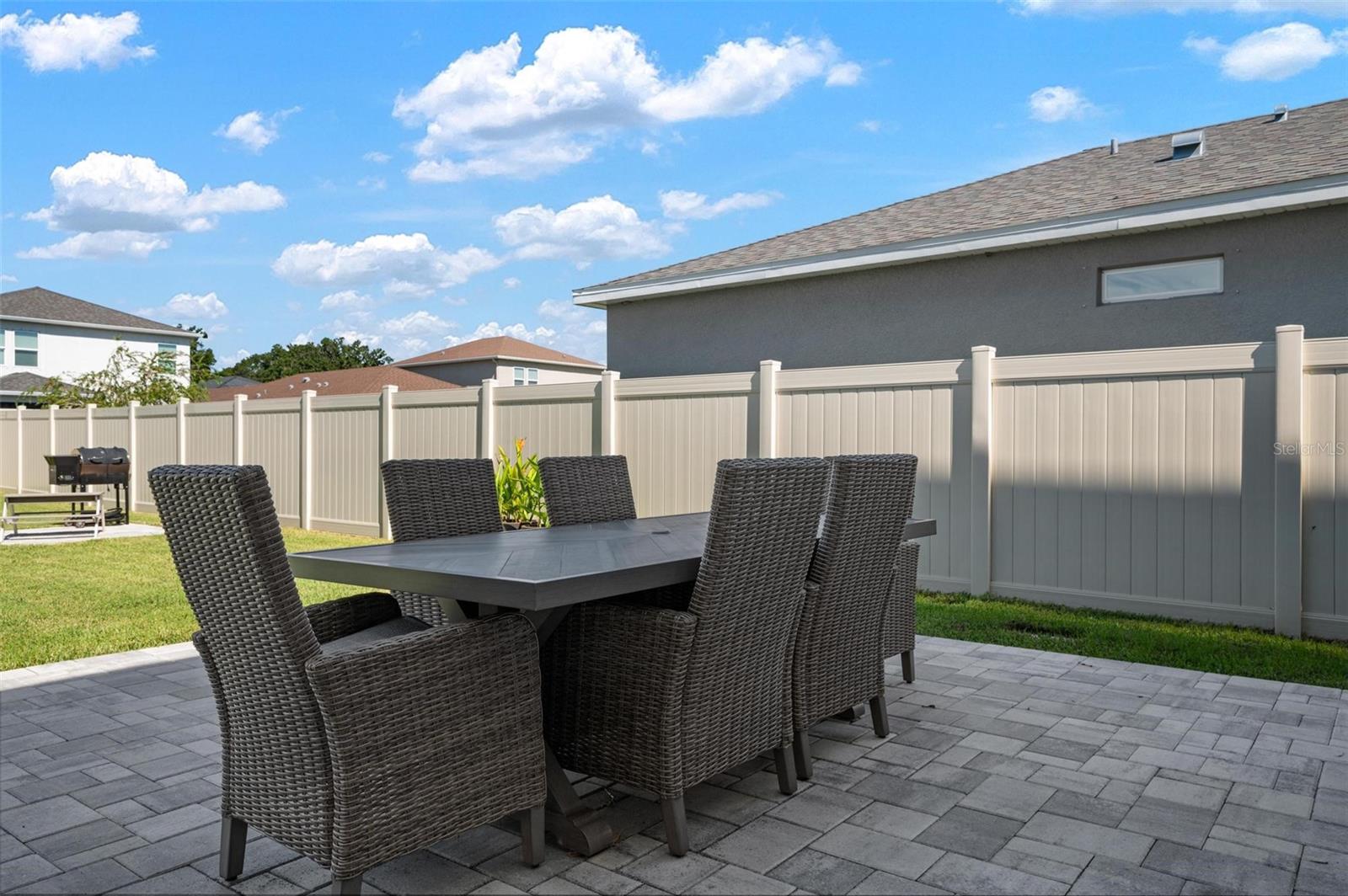 5873 BUNGALOW GROVE CT