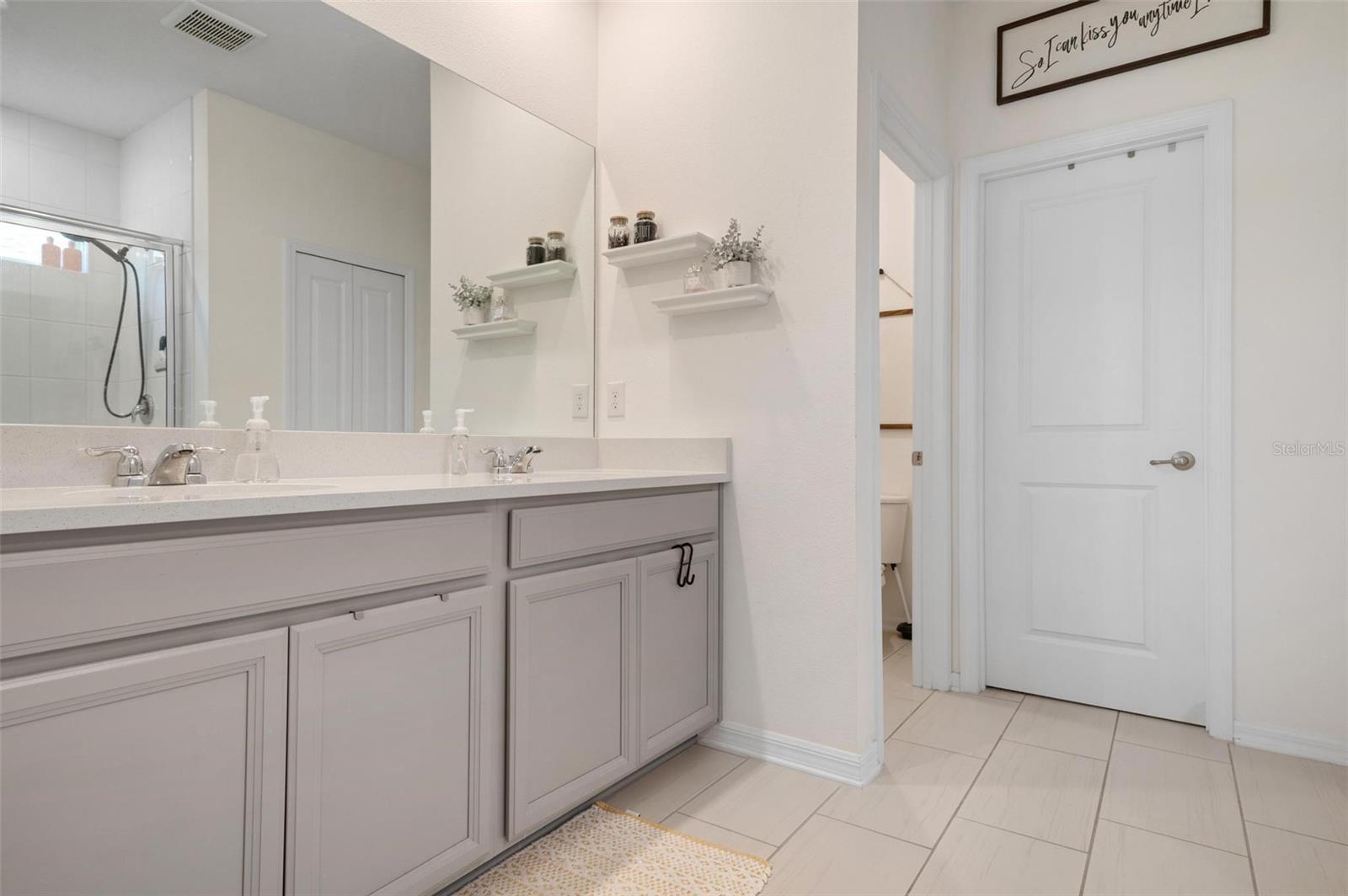 5873 BUNGALOW GROVE CT